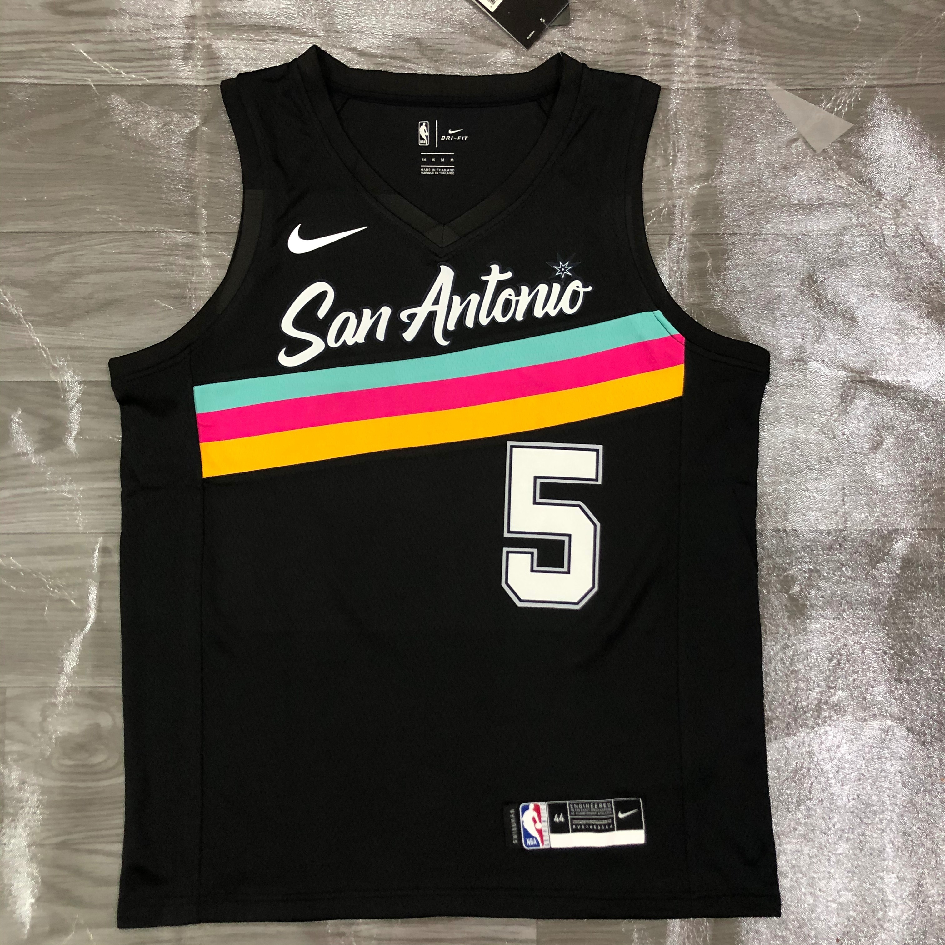 21 Season SAN ANTONIO SPURS City Edition  #5