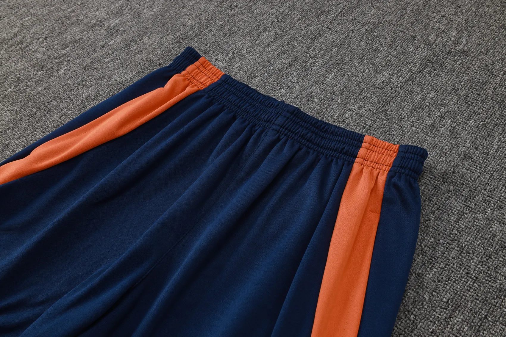 Adult/ Kids 2425 Manchester united half zipper hoodie Training suit F615