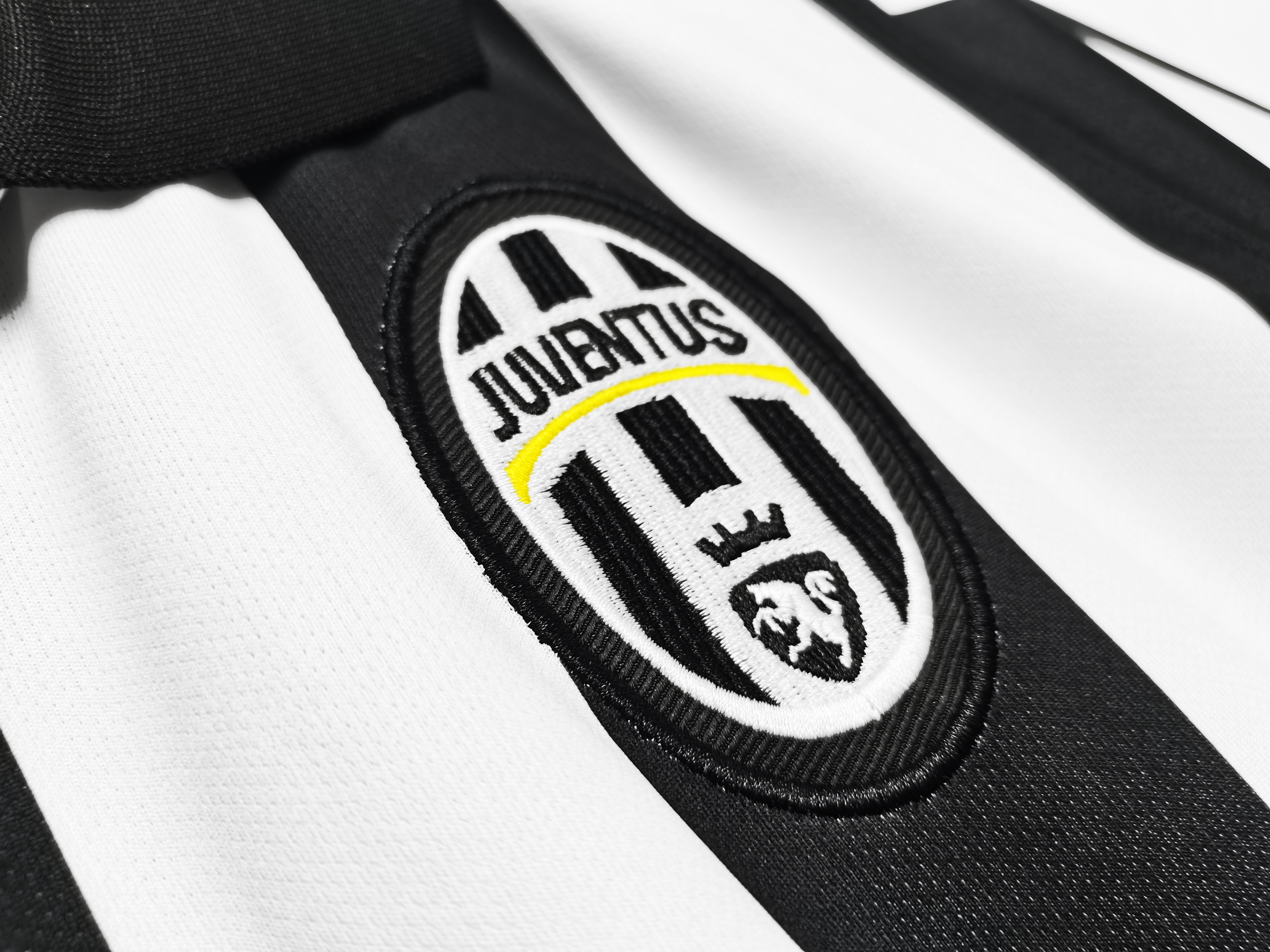 Retro Juventus 2014/15 Home Kit S-XXL