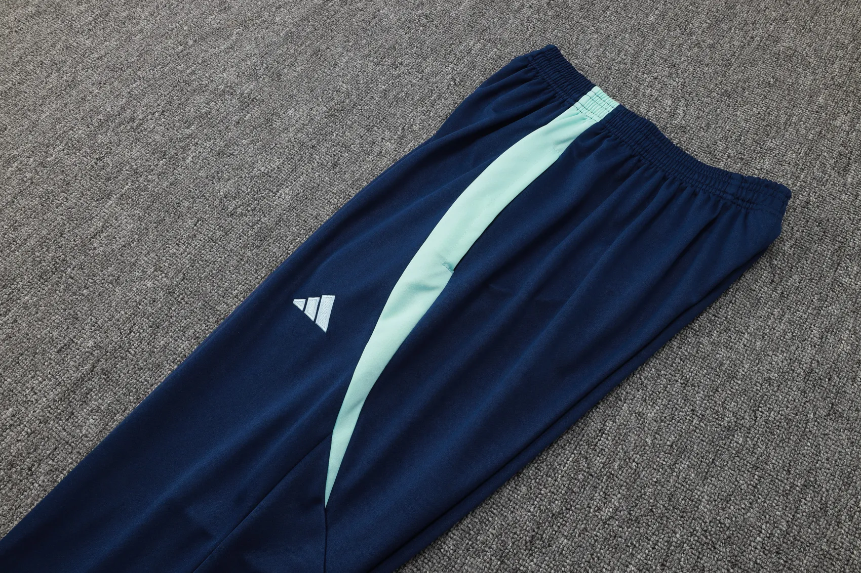 Adult/ Kids 2425 Arsenal half zipper Training Suit B989