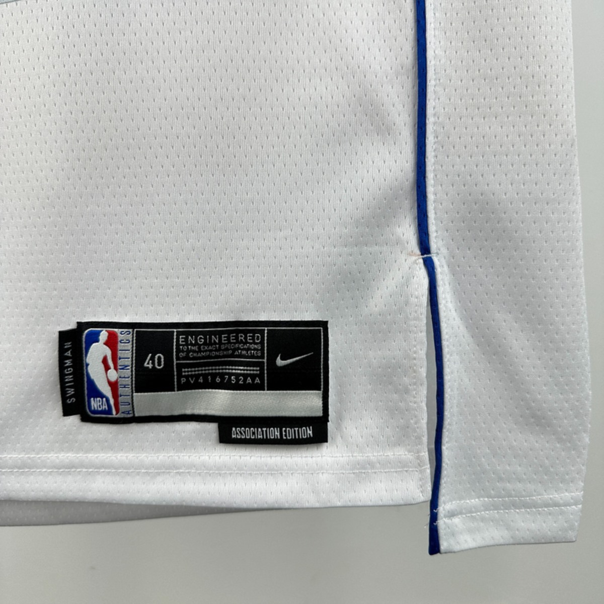 Dallas Mavericks White #32