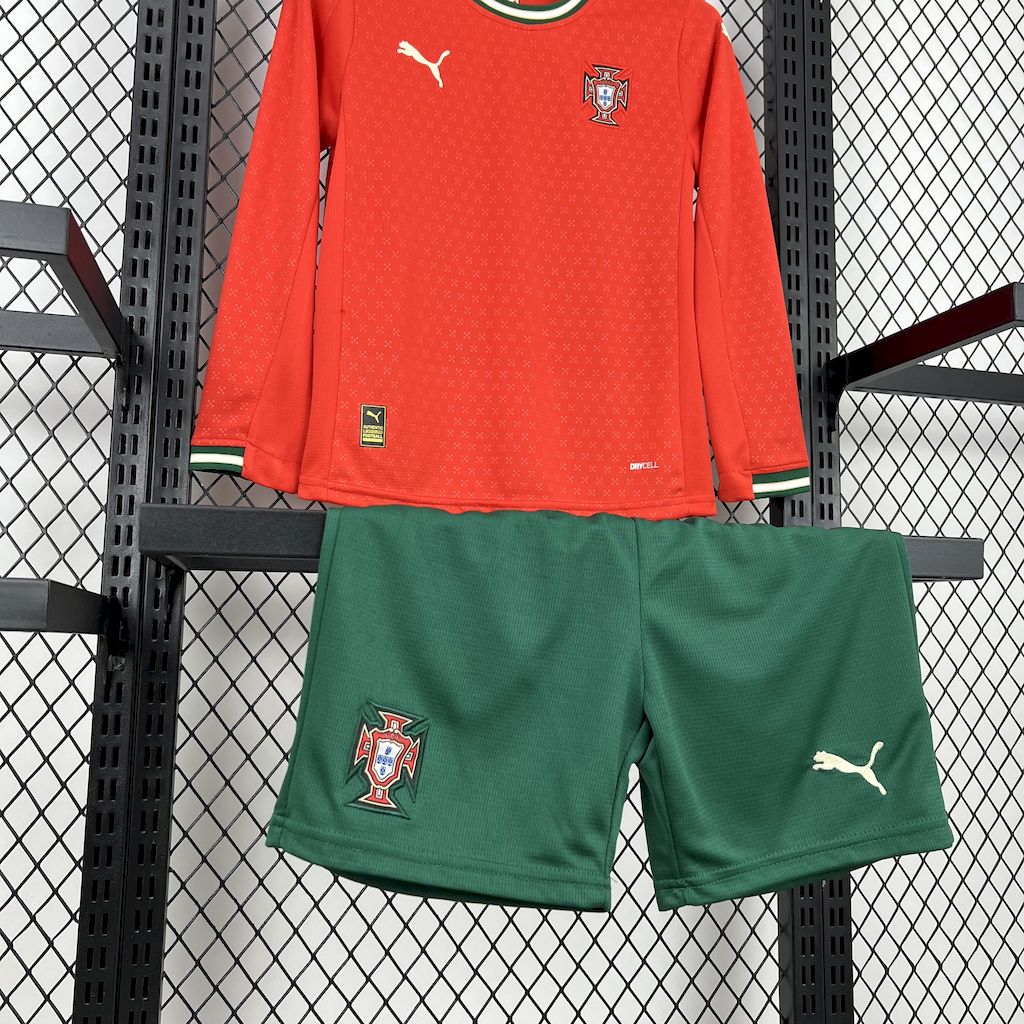 kids kit Portugal 25/26 Home Long Sleeves size16-28