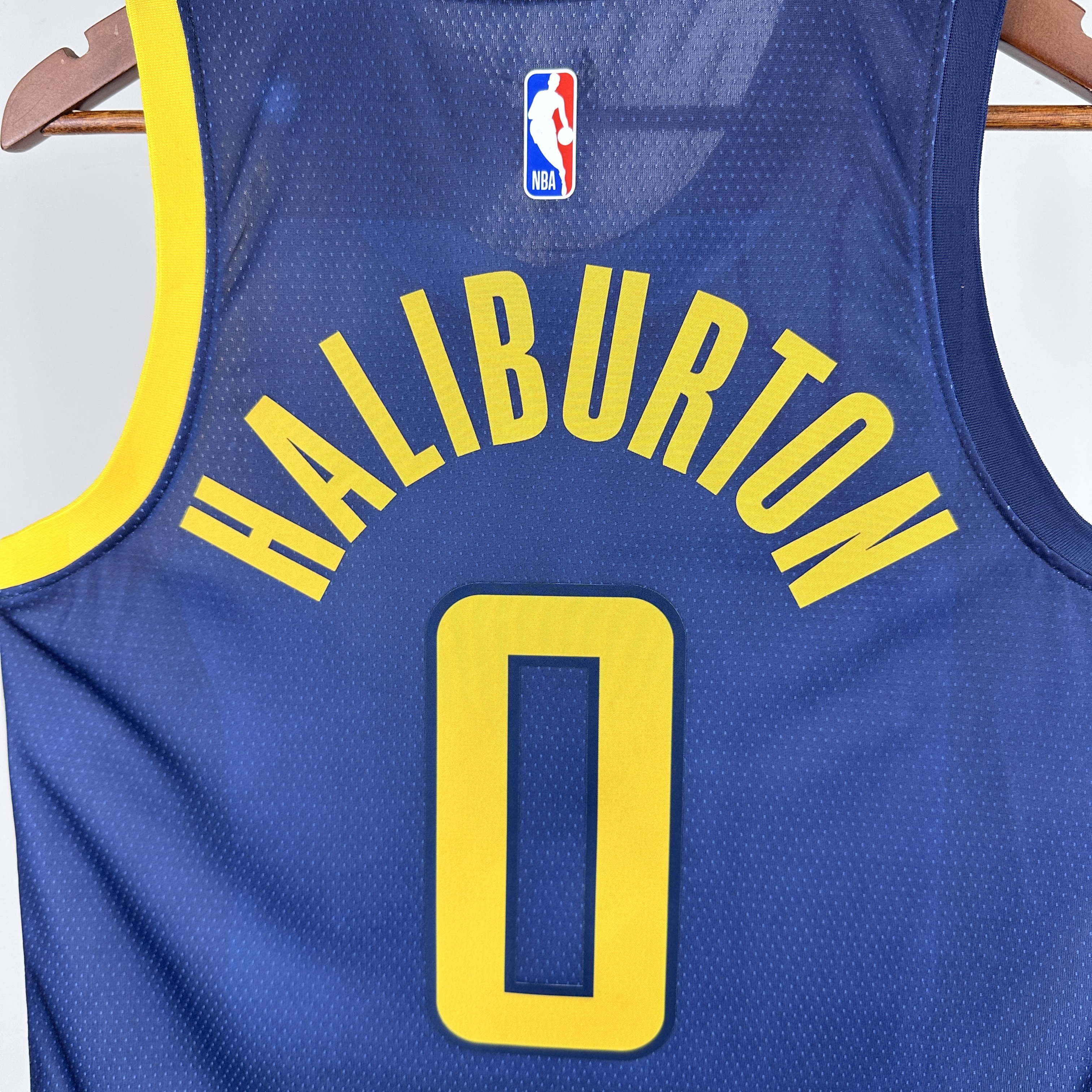 18 Season Indiana Pacers No.0 Haliburton