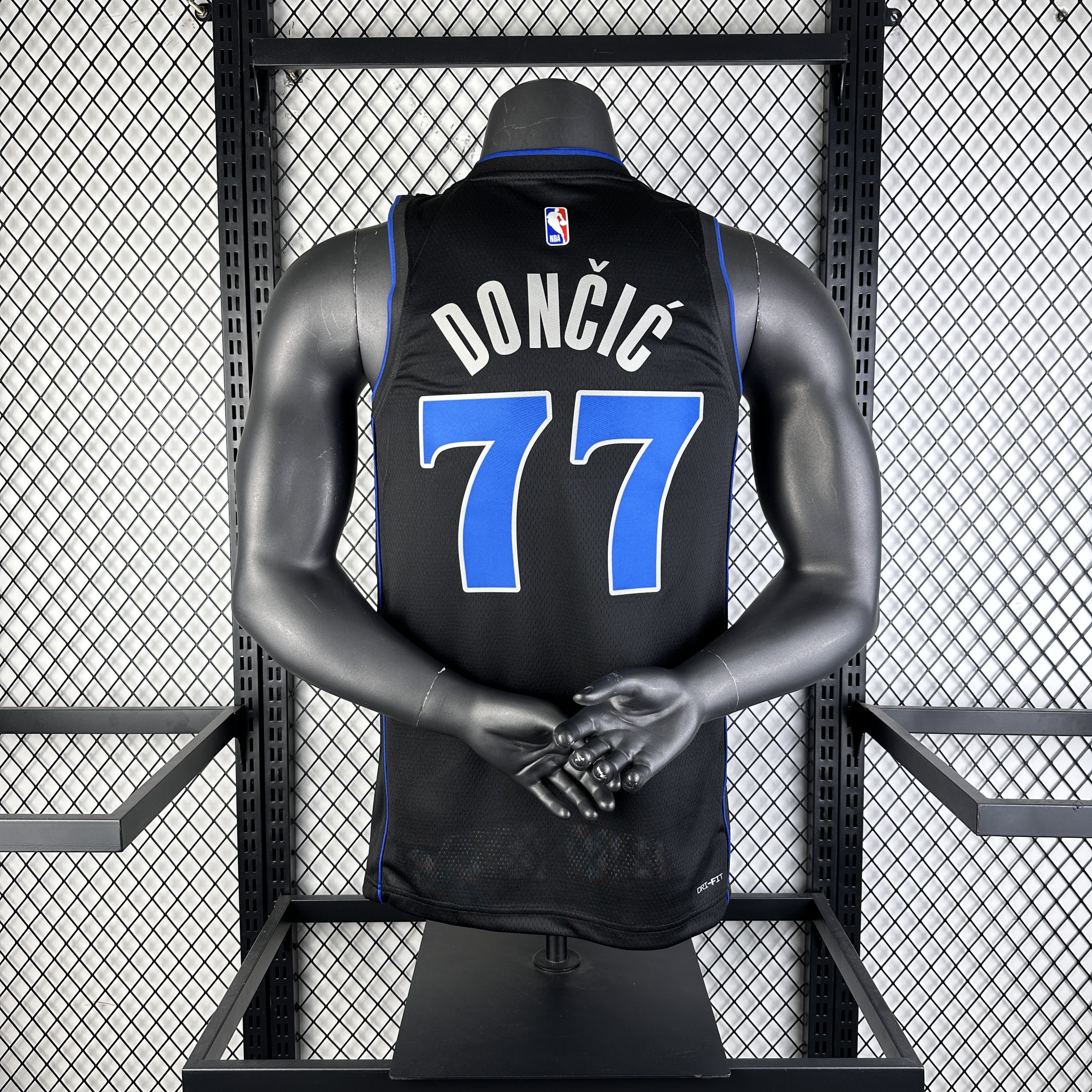 24 Season Mavericks City Edition  No.77 Dončić