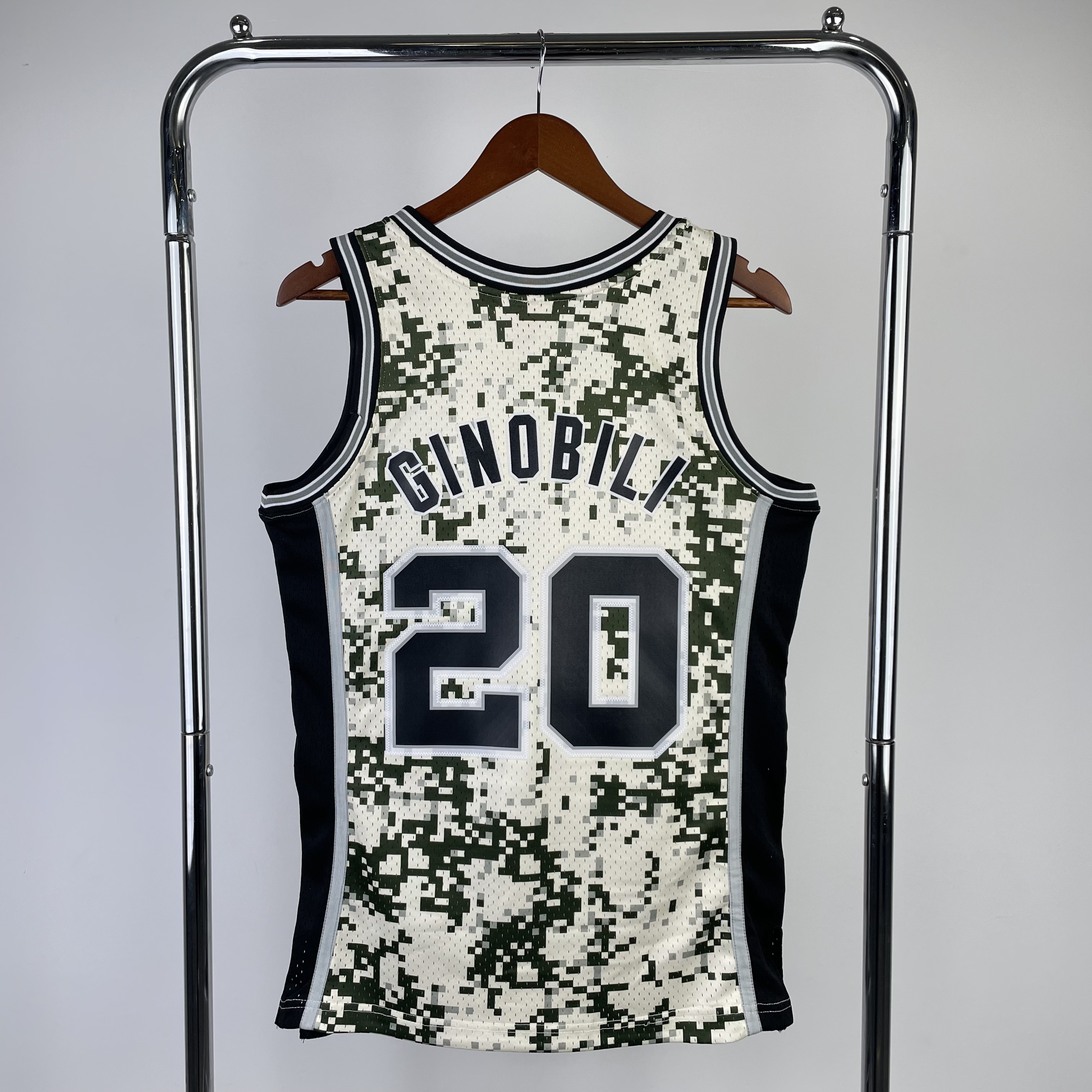 MN Heat Press Retro: San Antonio Spurs 13/14 Season #20