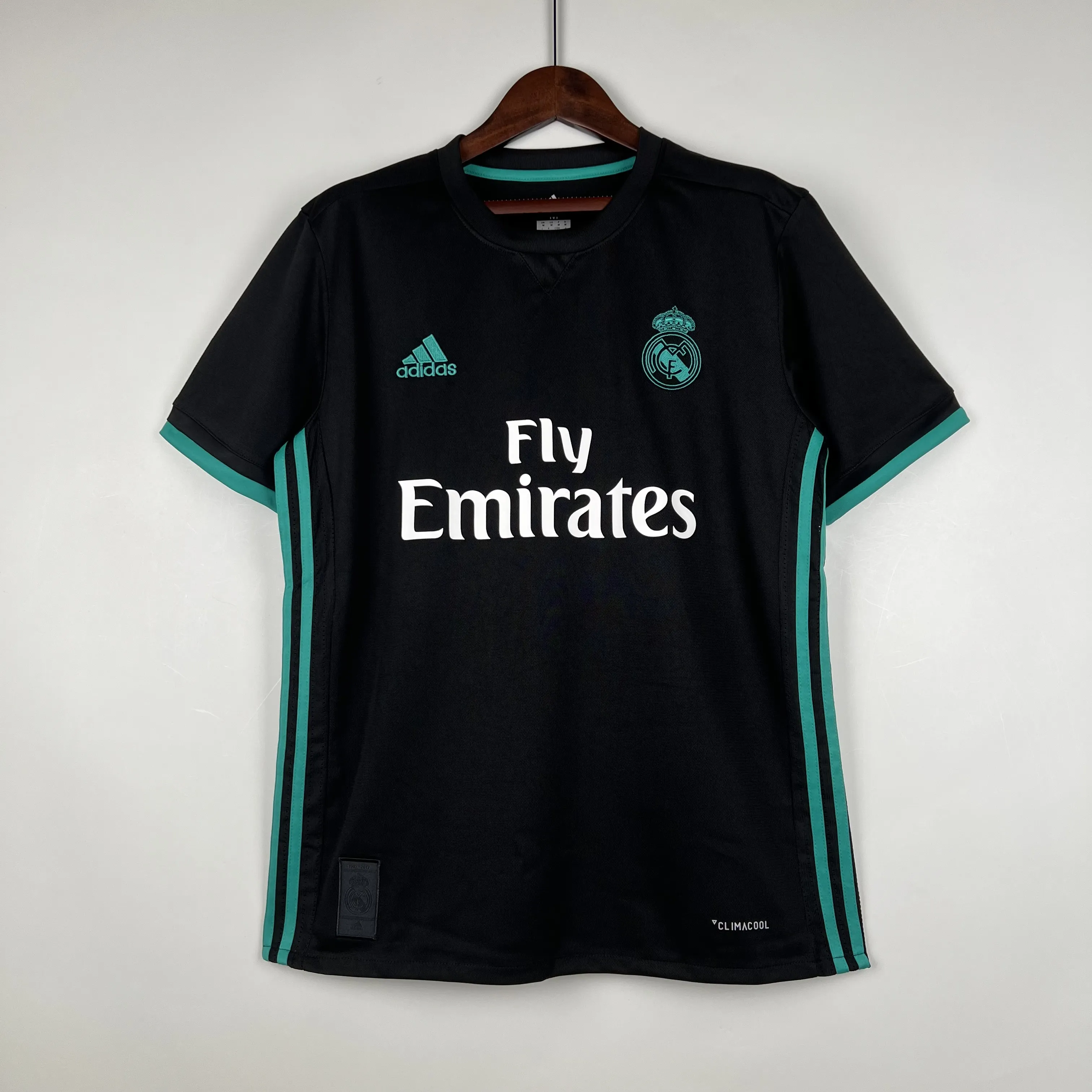 Retro  Real Mαdrid 17/18 Away Black