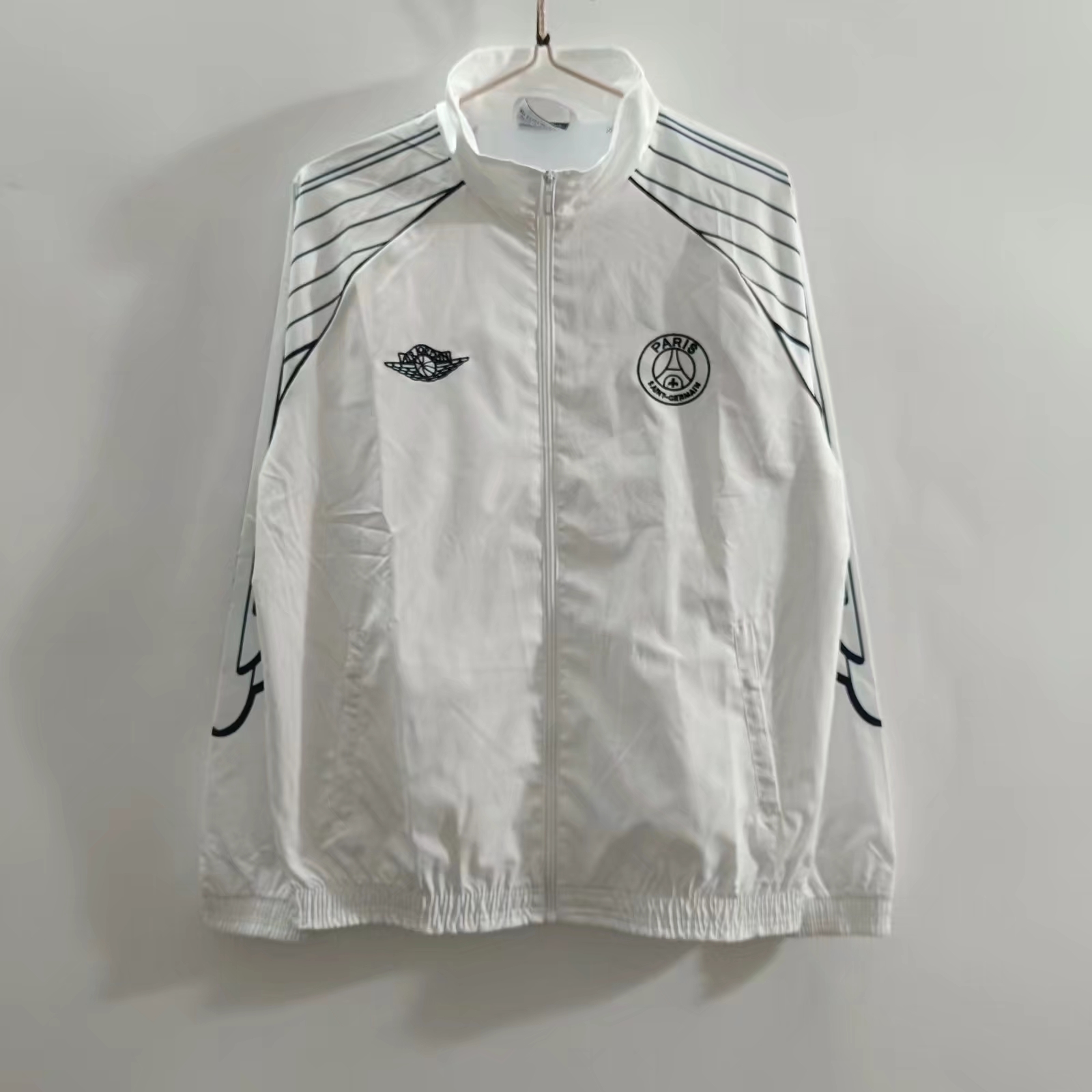 PSG WHITE WINDBREAKER