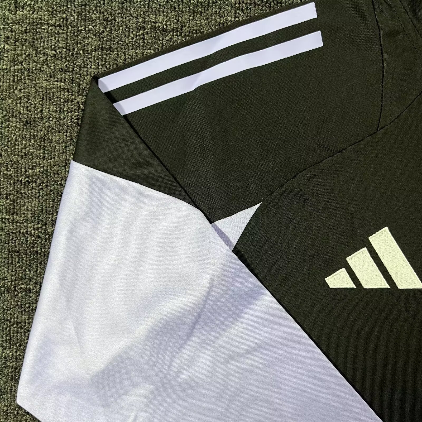 Colo Colo 2425 half zipper Training Suit Black