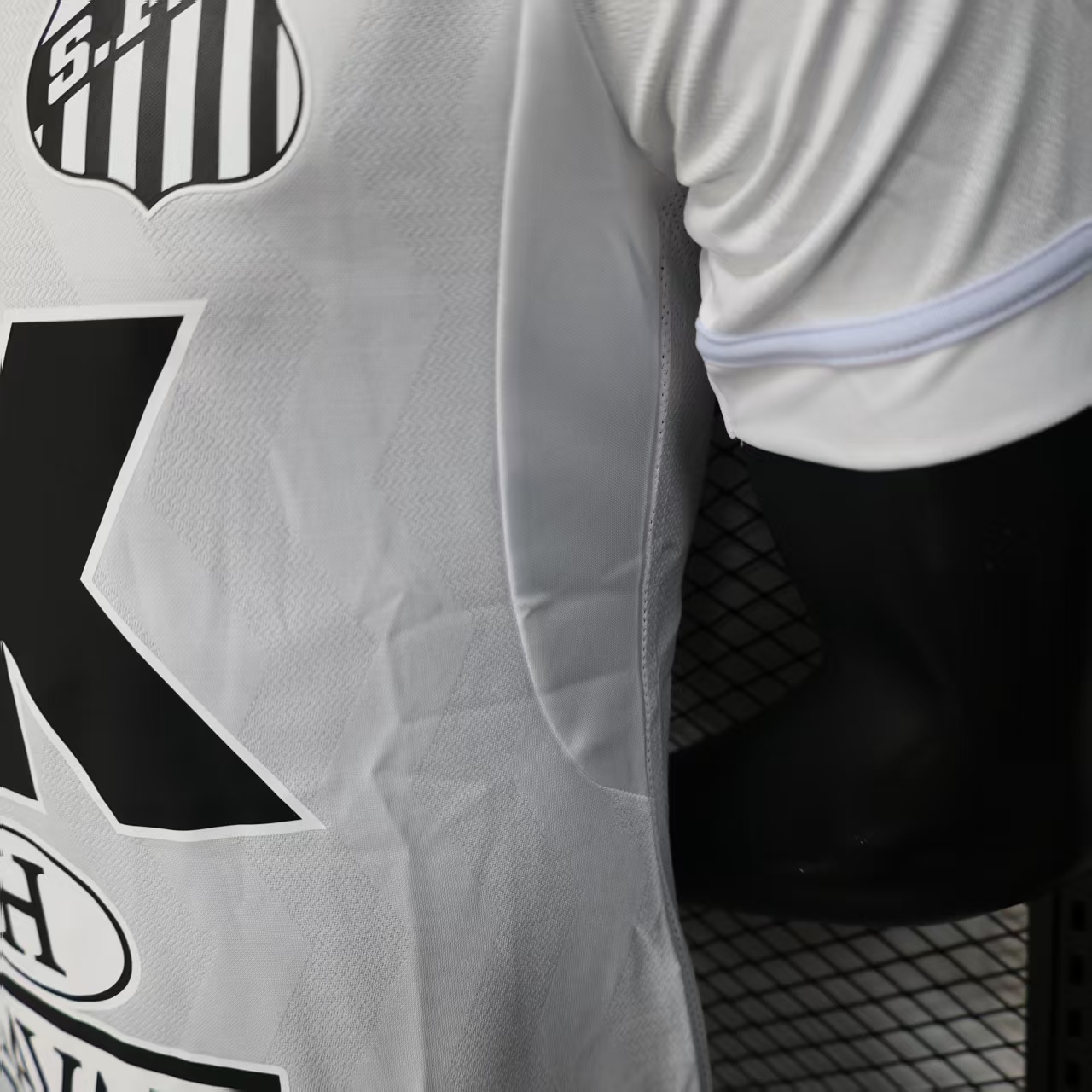 Sponsored Player Version Santos 25/26 Home