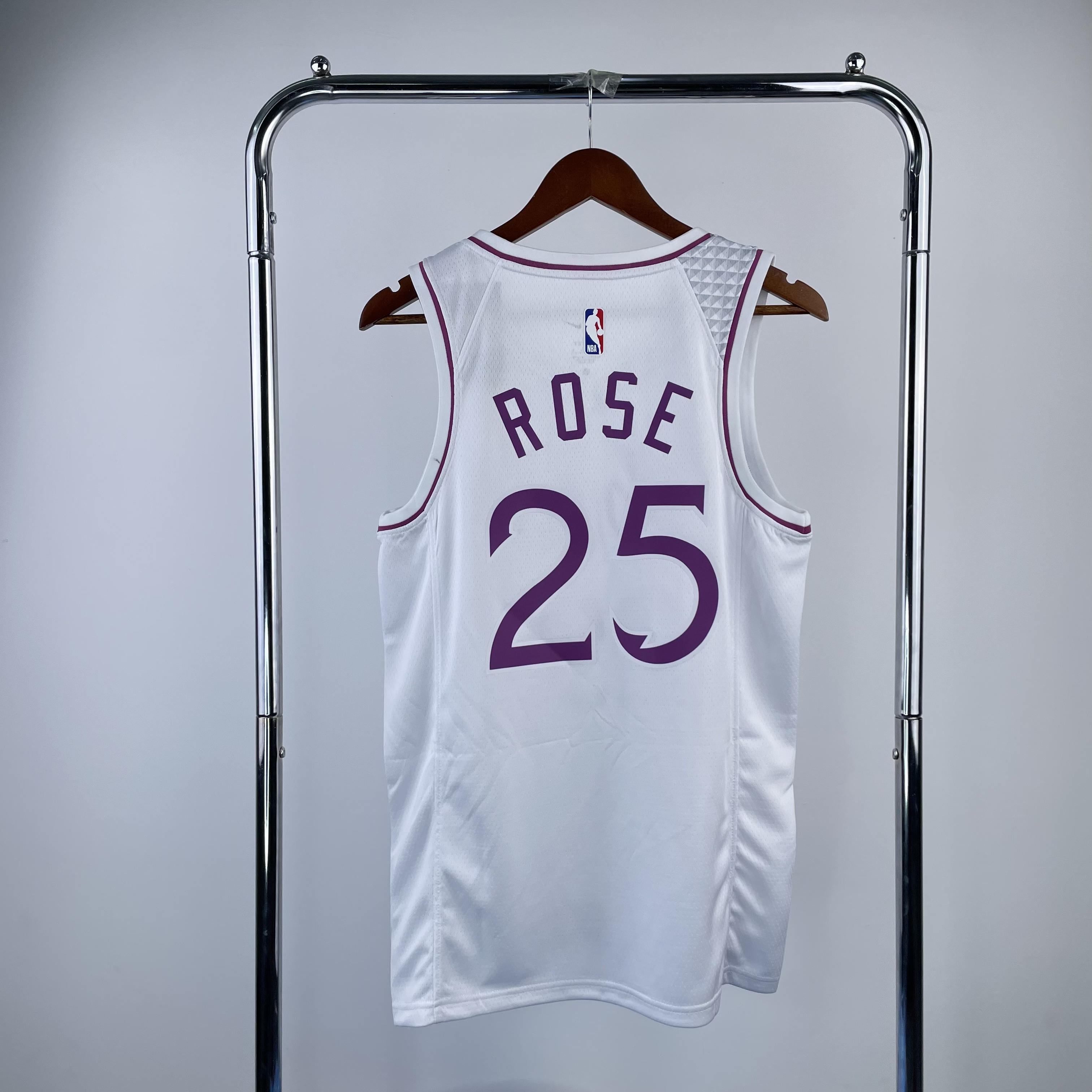 18-19 SEASON MINNESOTA TIMBERWOLVES  NO.25 ROSE