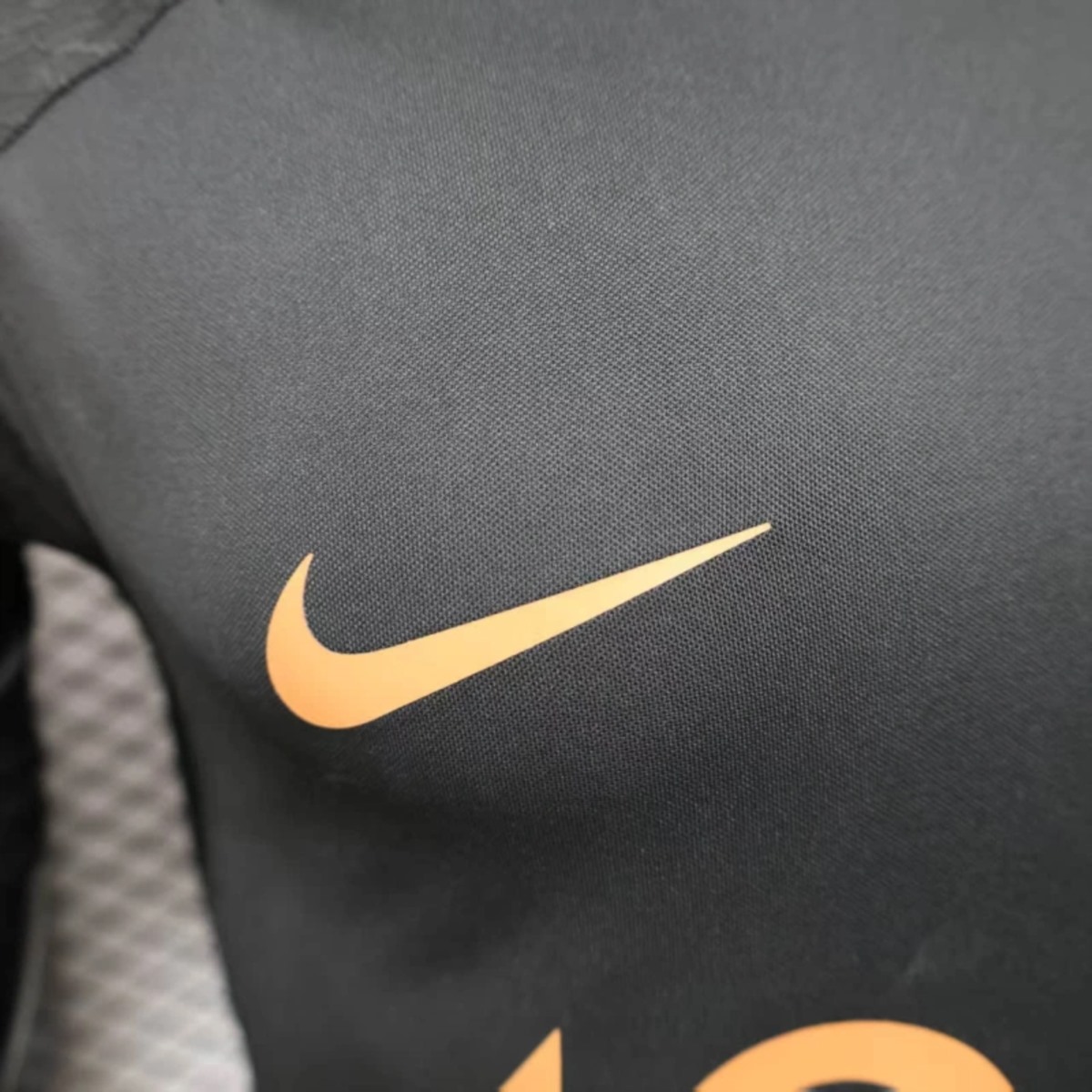 Player Version 2025/26 Al-Ittihad Champion Commemorative Edition