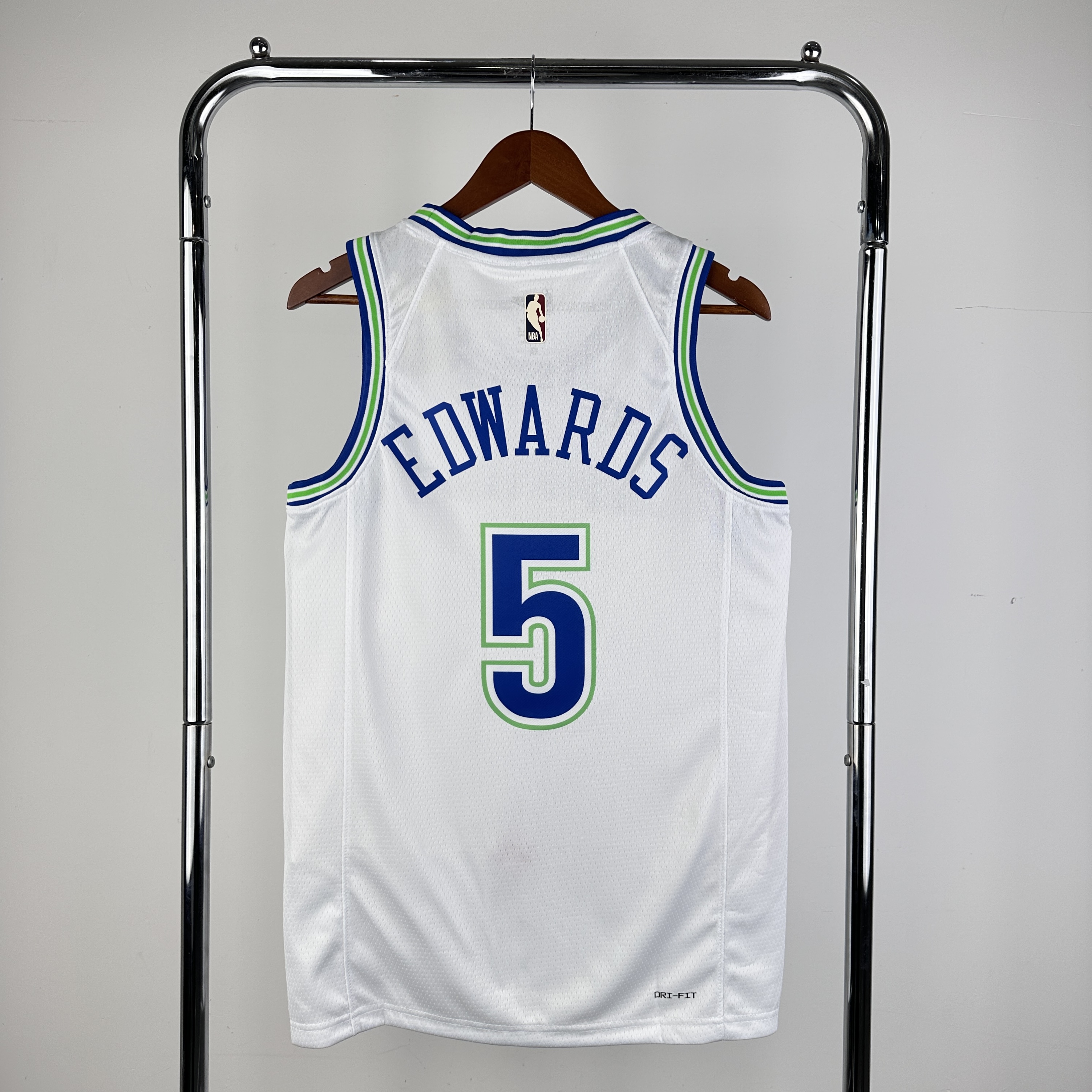 24 SEASON MINNESOTA TIMBERWOLVES WHITE  NO.5 EDWARDS