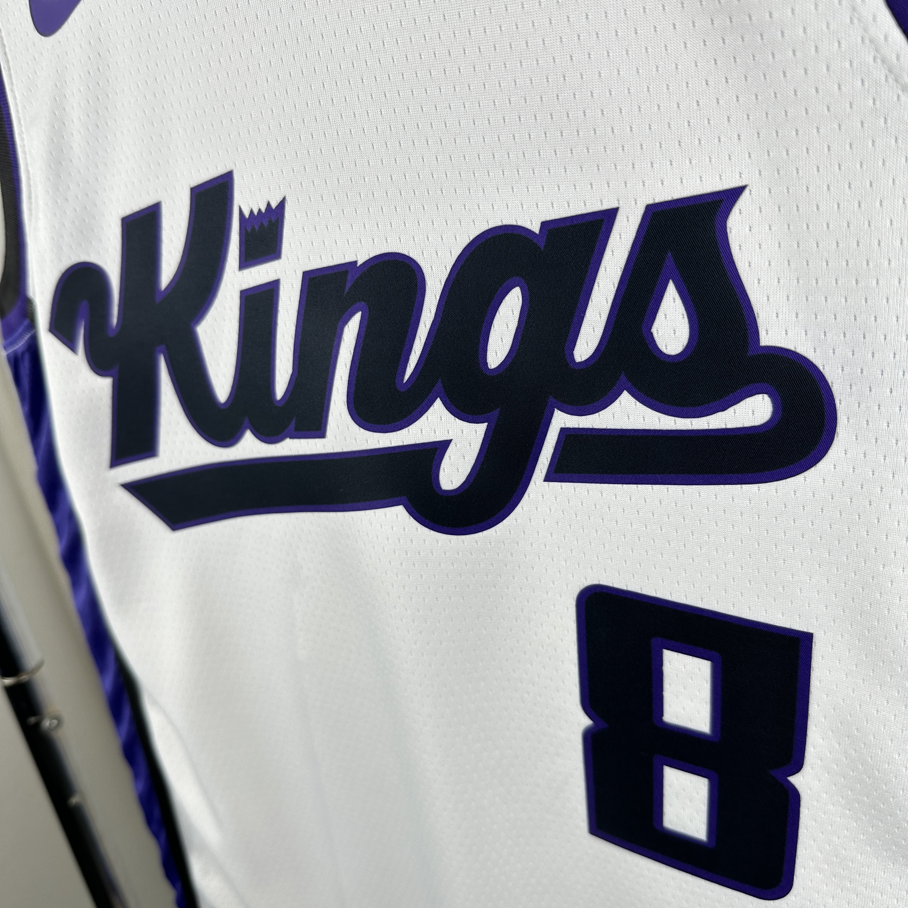 24 SEASON SACRAMENTO KINGS Home  #8 Lavine