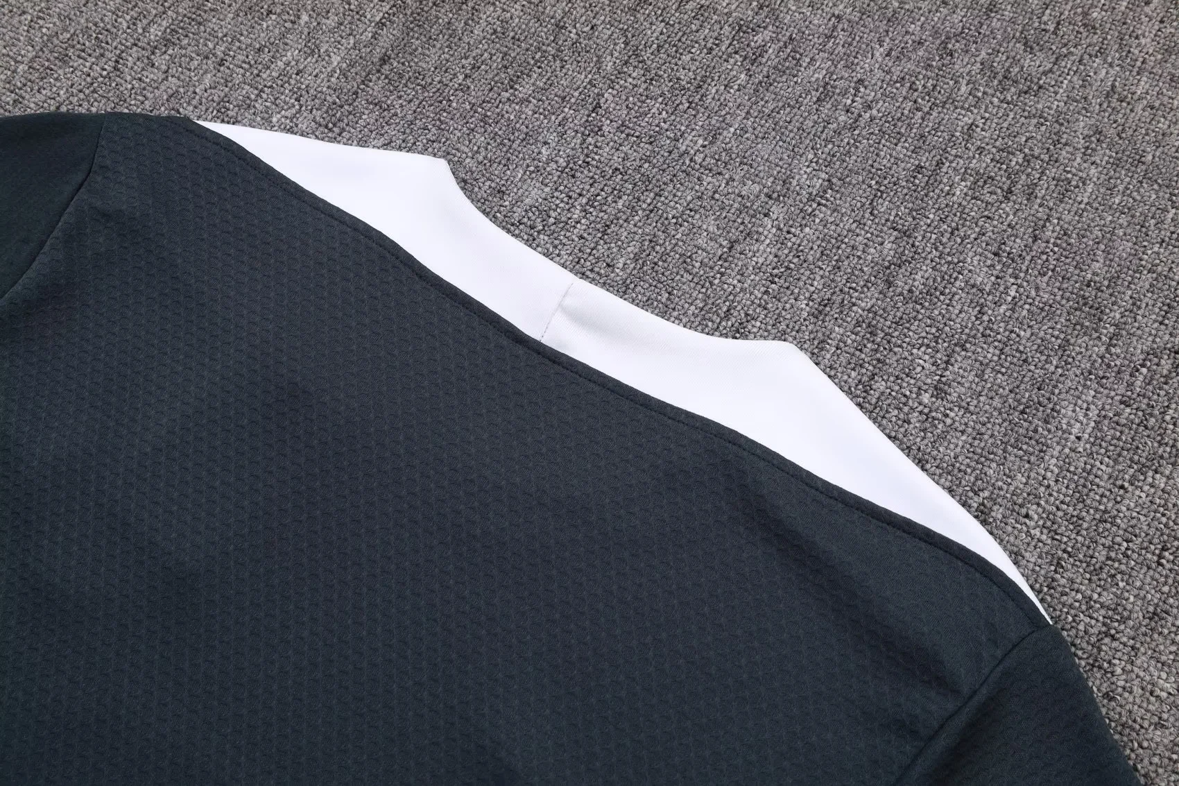 Short Sleeves Chelseα Training suit  D2598