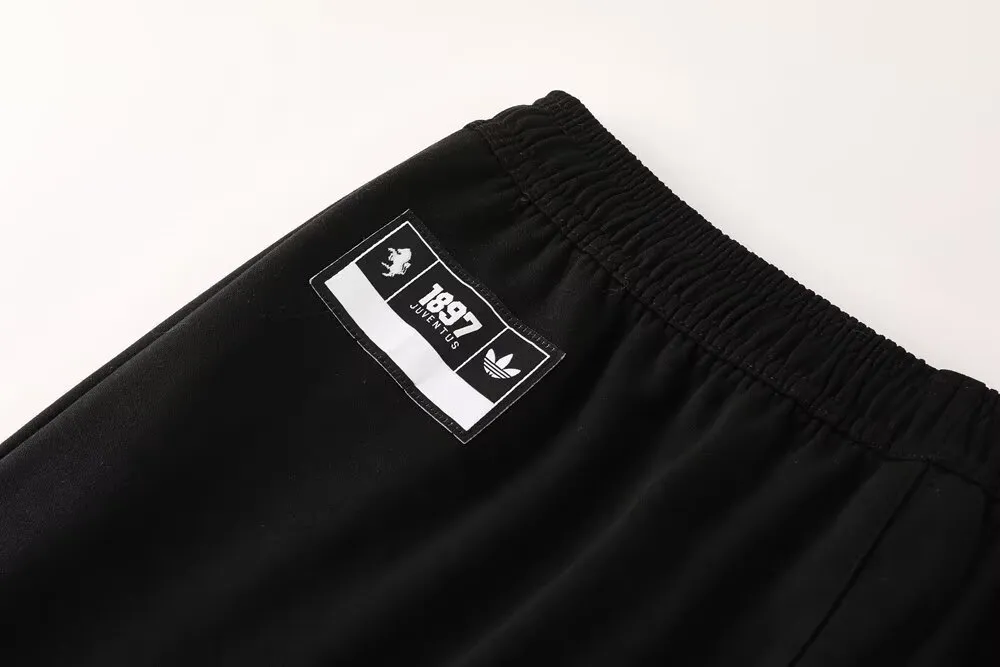 Juventus Hoodie Black Suit