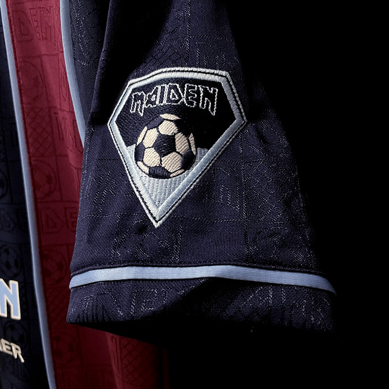 Retro  Iron Maiden * West Ham 2011 Home