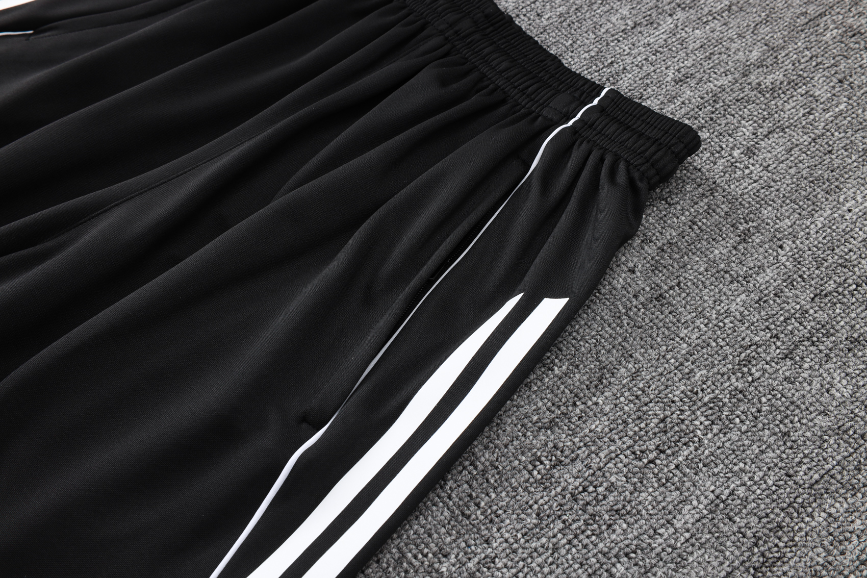 Arsenαl 2526  Sleeveless training suit D2552