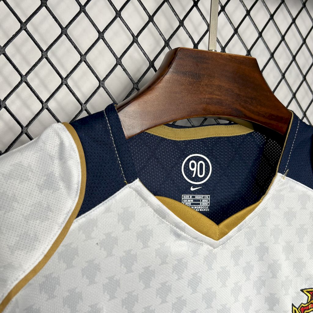 Retro 2004 Portugal away  Size: S-XXL