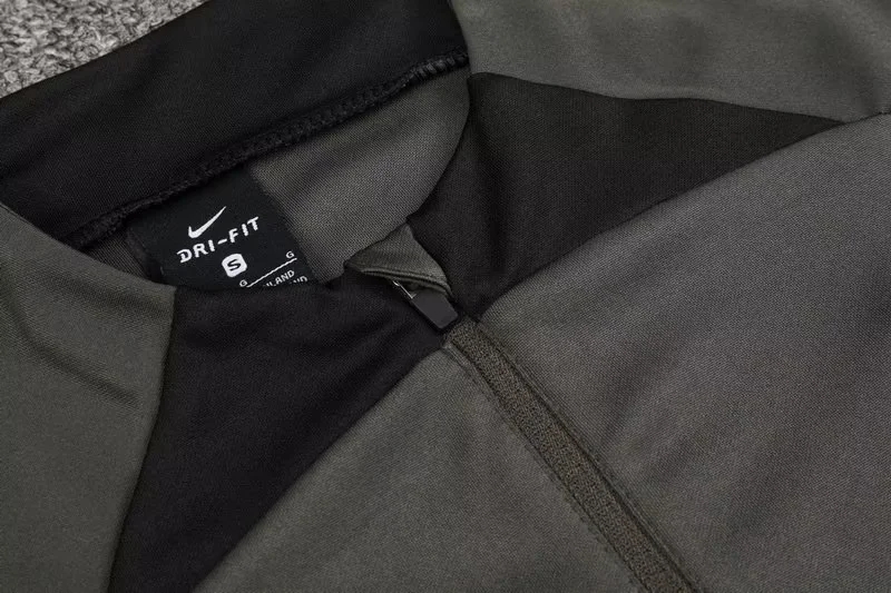 2023 Barcelona Training Suit with Half-zip Size: S-3XL