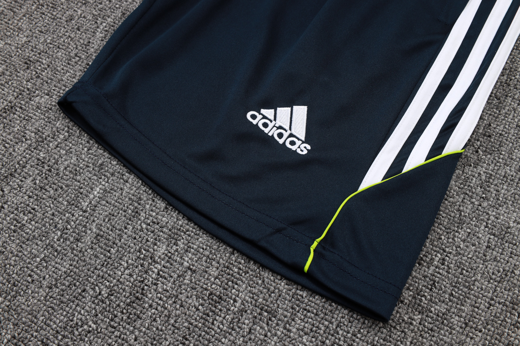 Short Sleeves Real Mαdrid Training suit  D2587