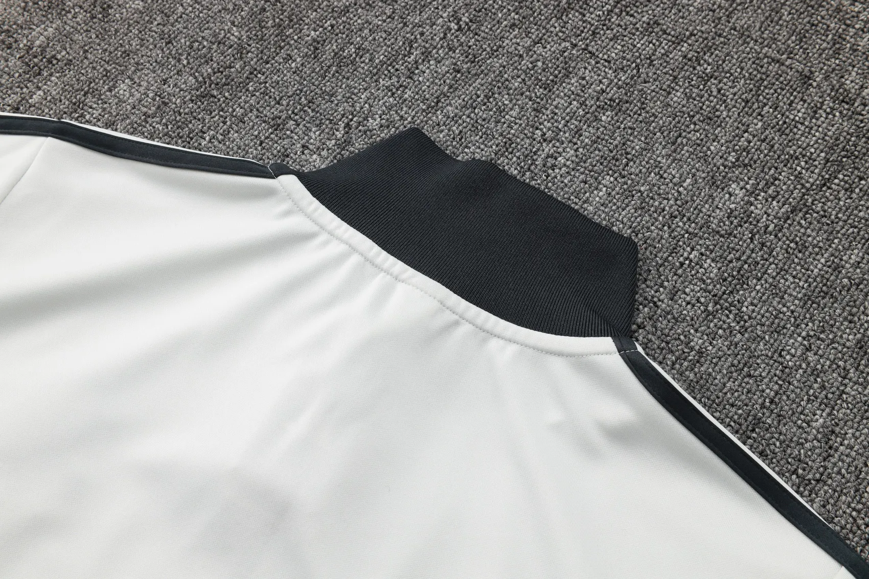 Adult/ Kids Juventus Full Zipper White/Gray Training Suit S_XXL