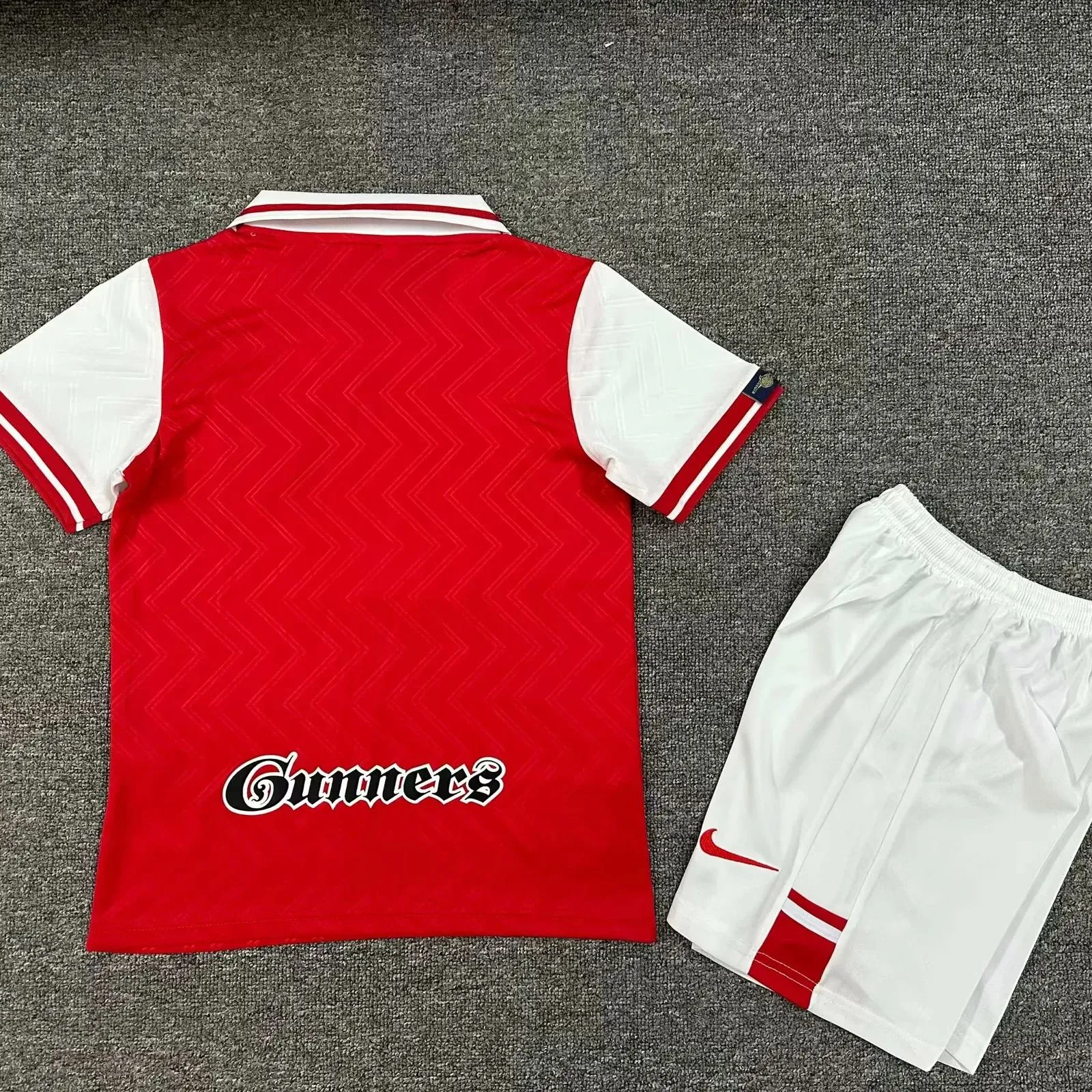 Kids Retro 96-98 Arsenal Home 16-28