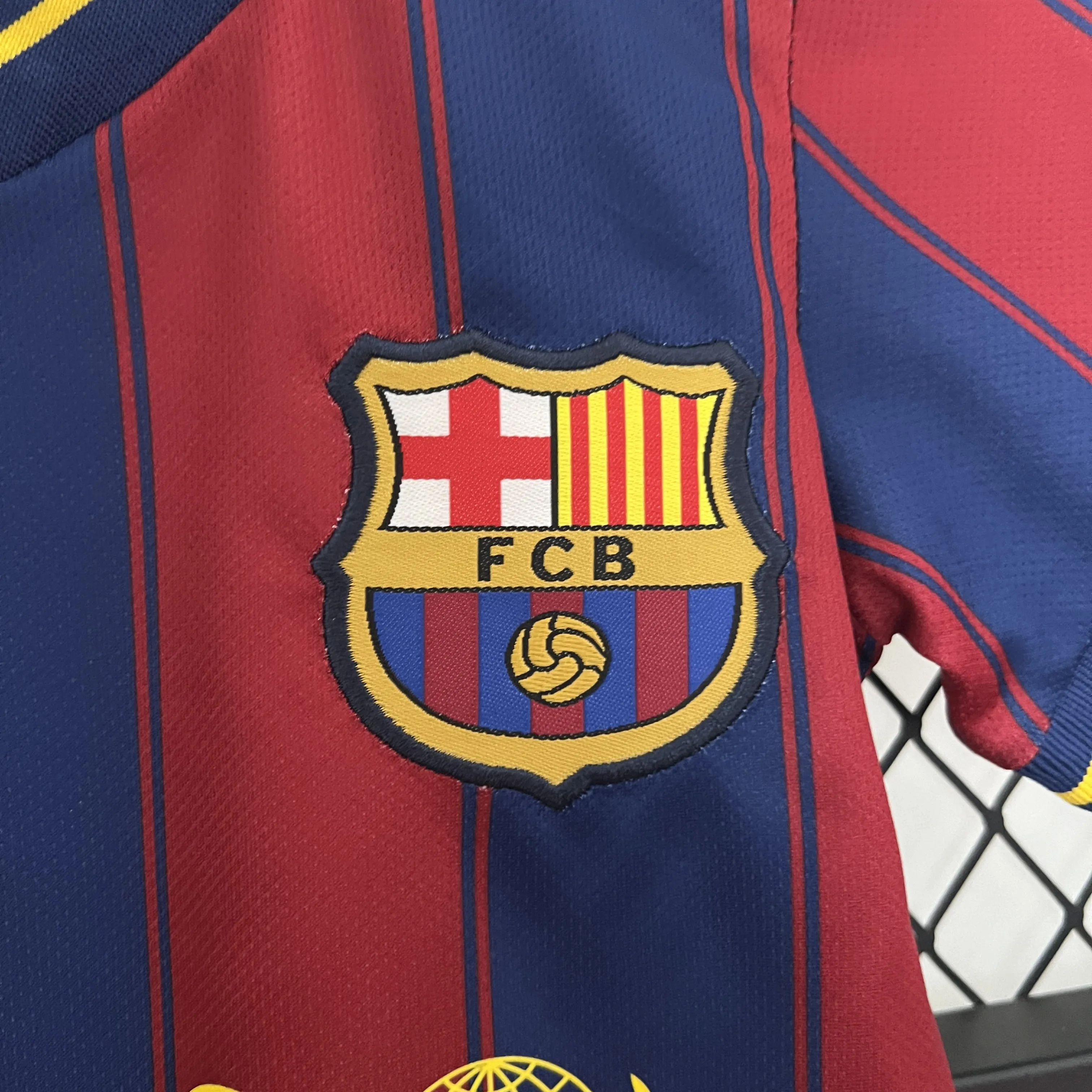 Kids Retro 2009/10 Barcelona Home  16-28