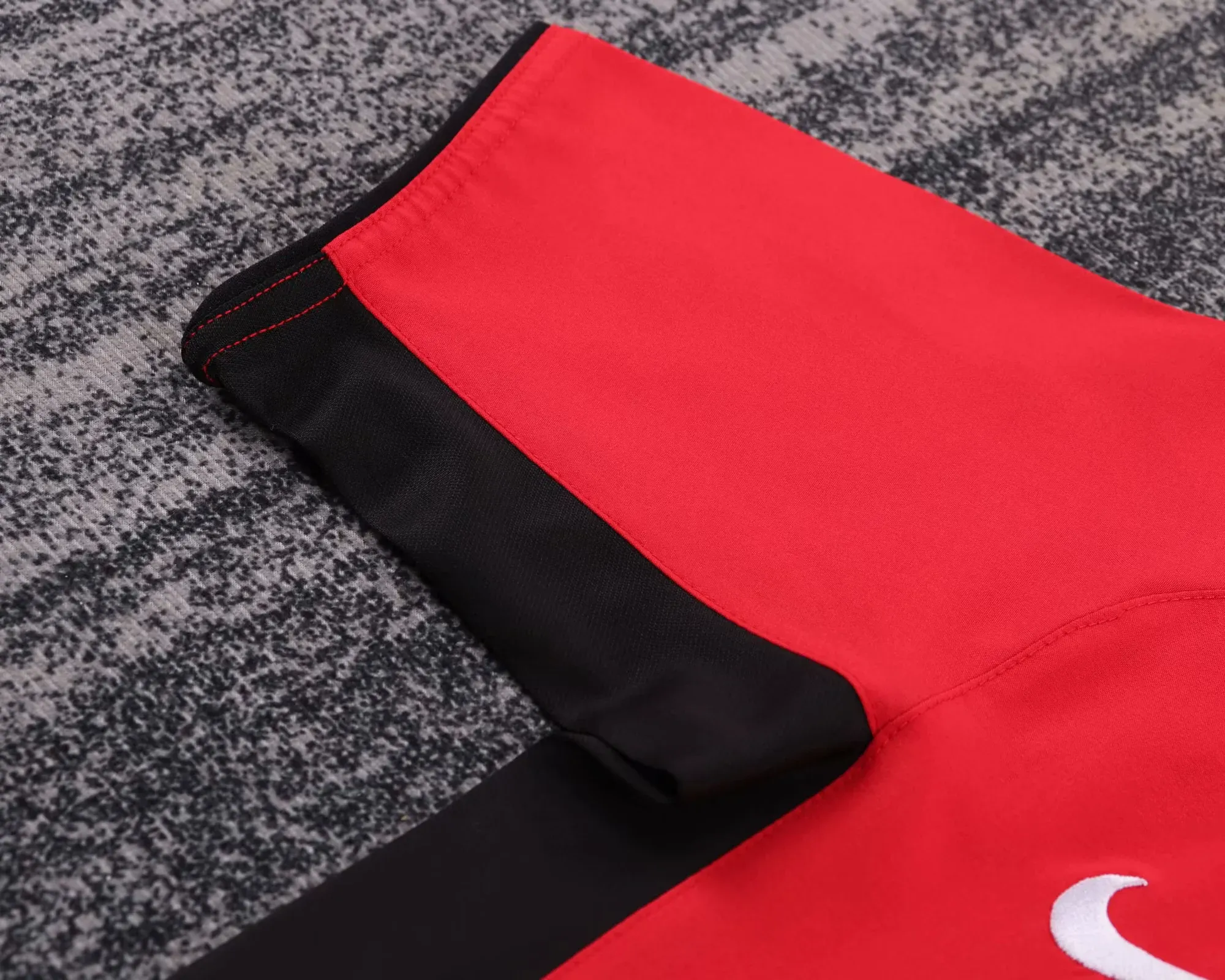 Kids Retro Manchester United 2002-04 Home Kit 16-28