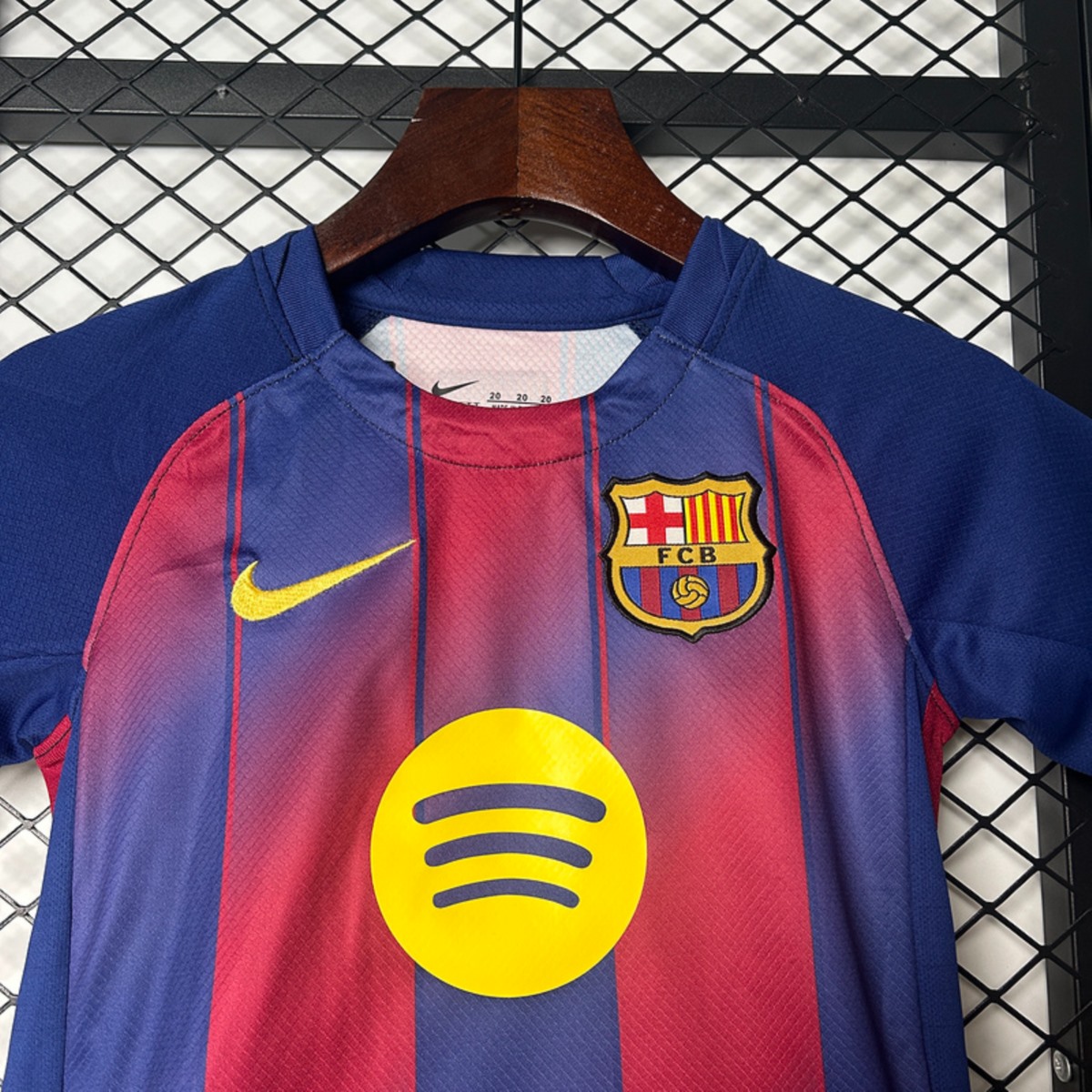 Kids Barcelona 25/26 Home Kit 16-28