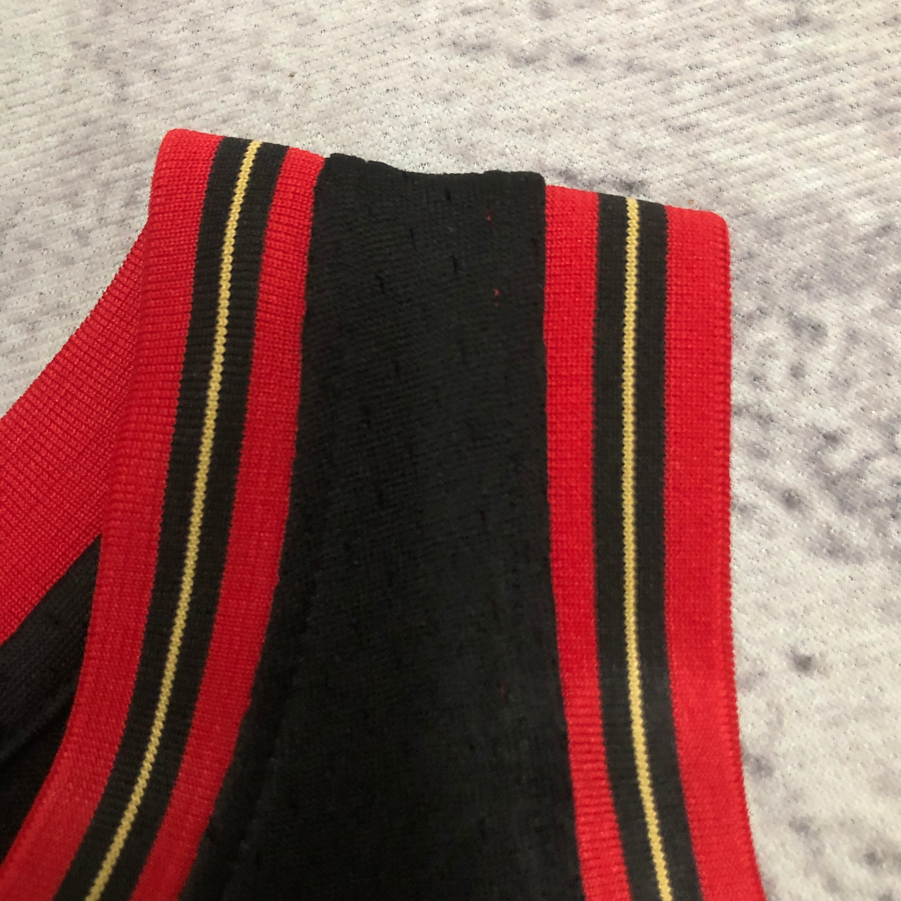 MN Heat Press Retro: 97/98 Season Black Hardwood Classics   76ers Iverson