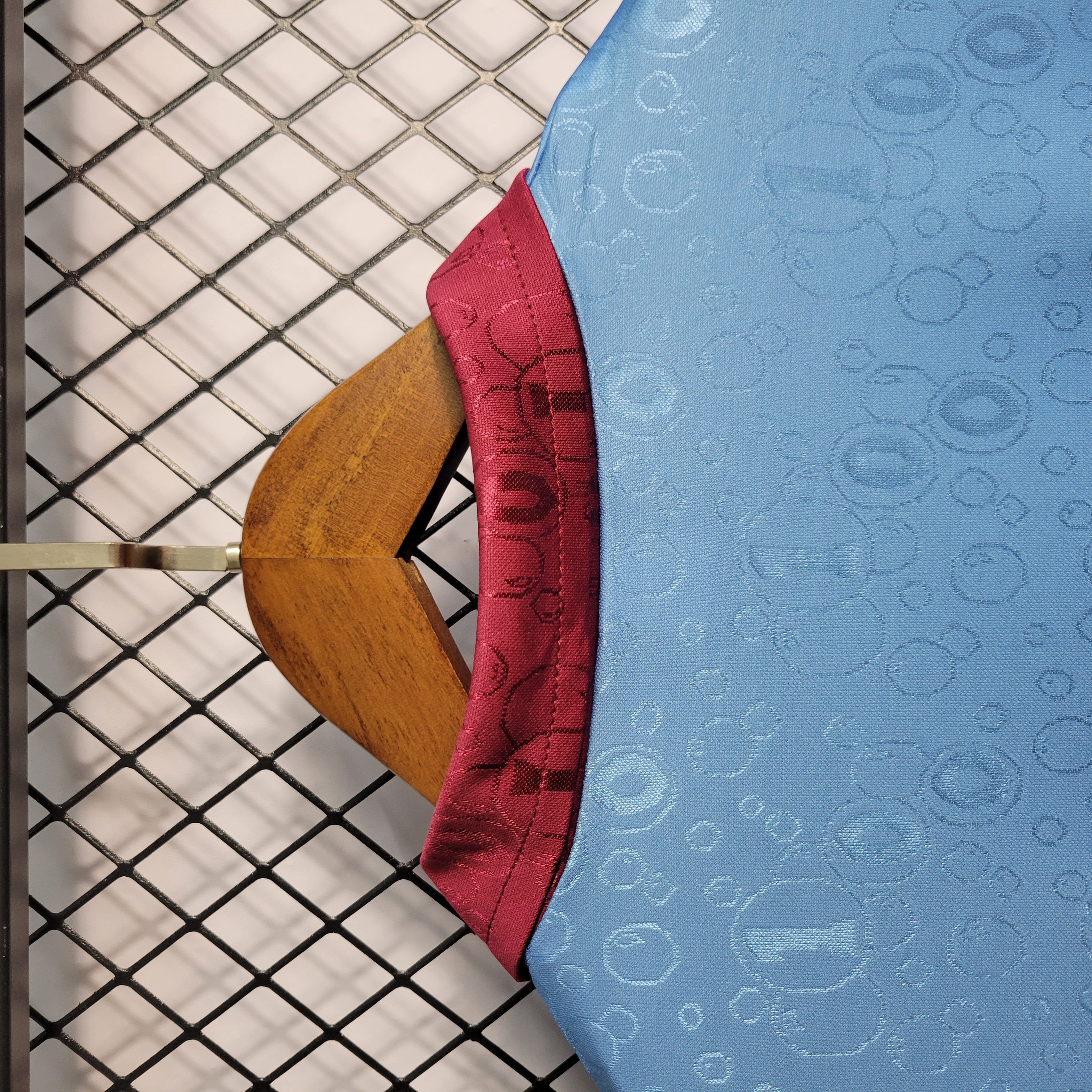 Retro  1995-97 West Ham Long Sleeves Away