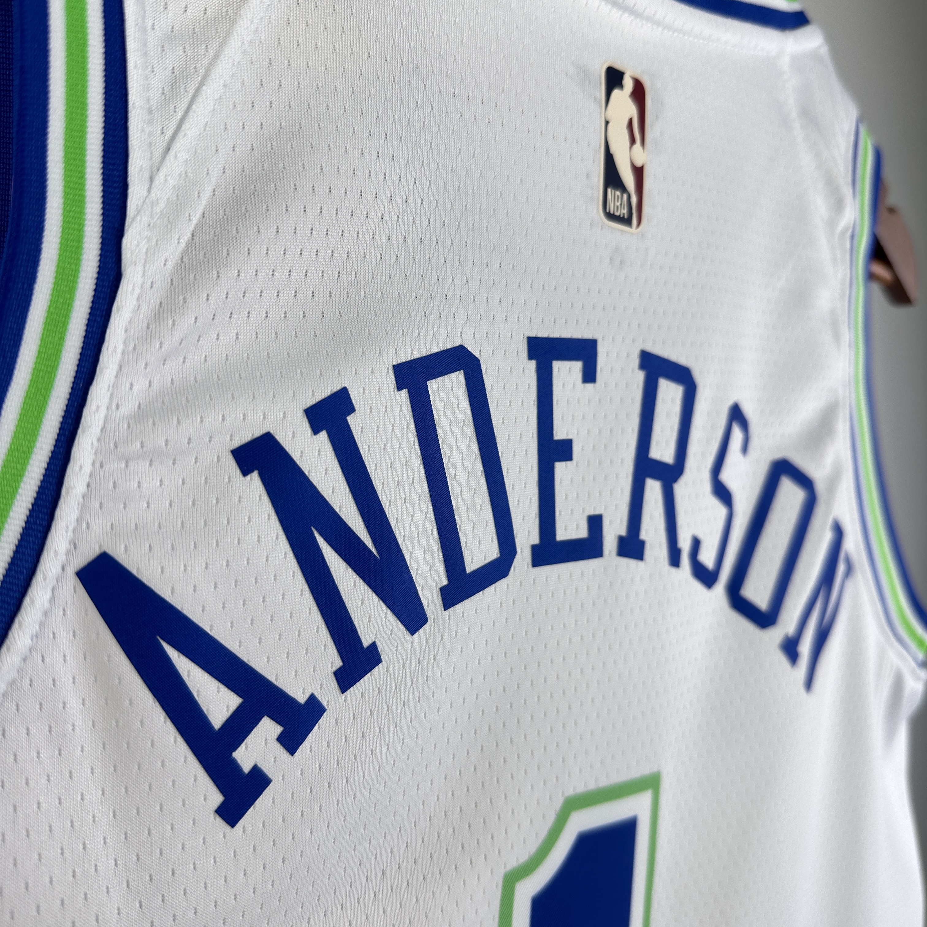 24 SEASON MINNESOTA TIMBERWOLVES WHITE  NO.1 ANDERSON