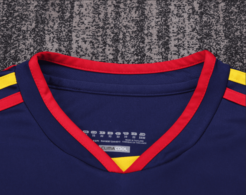 Kids Retro Kit Spain 2010 Away