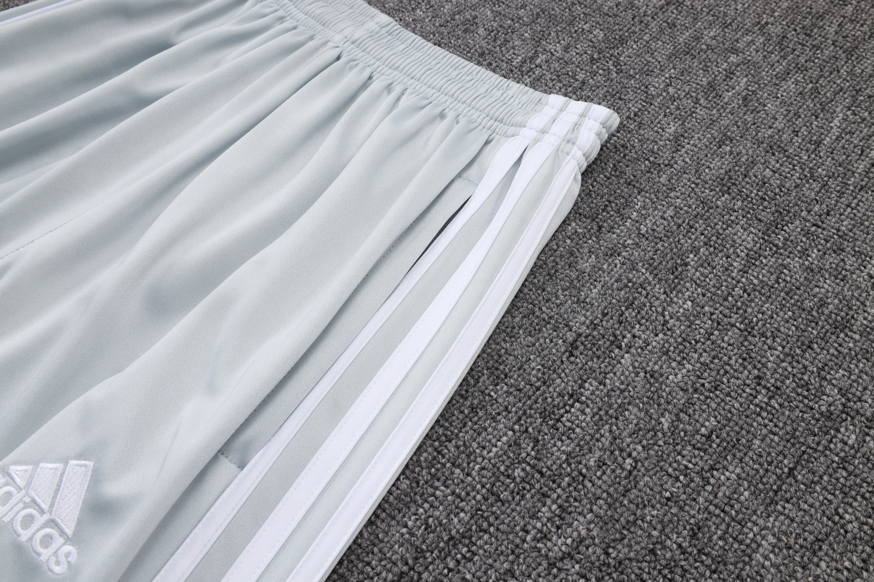 Adult/ Kids Bayern Half Zipper Training Suit B2548