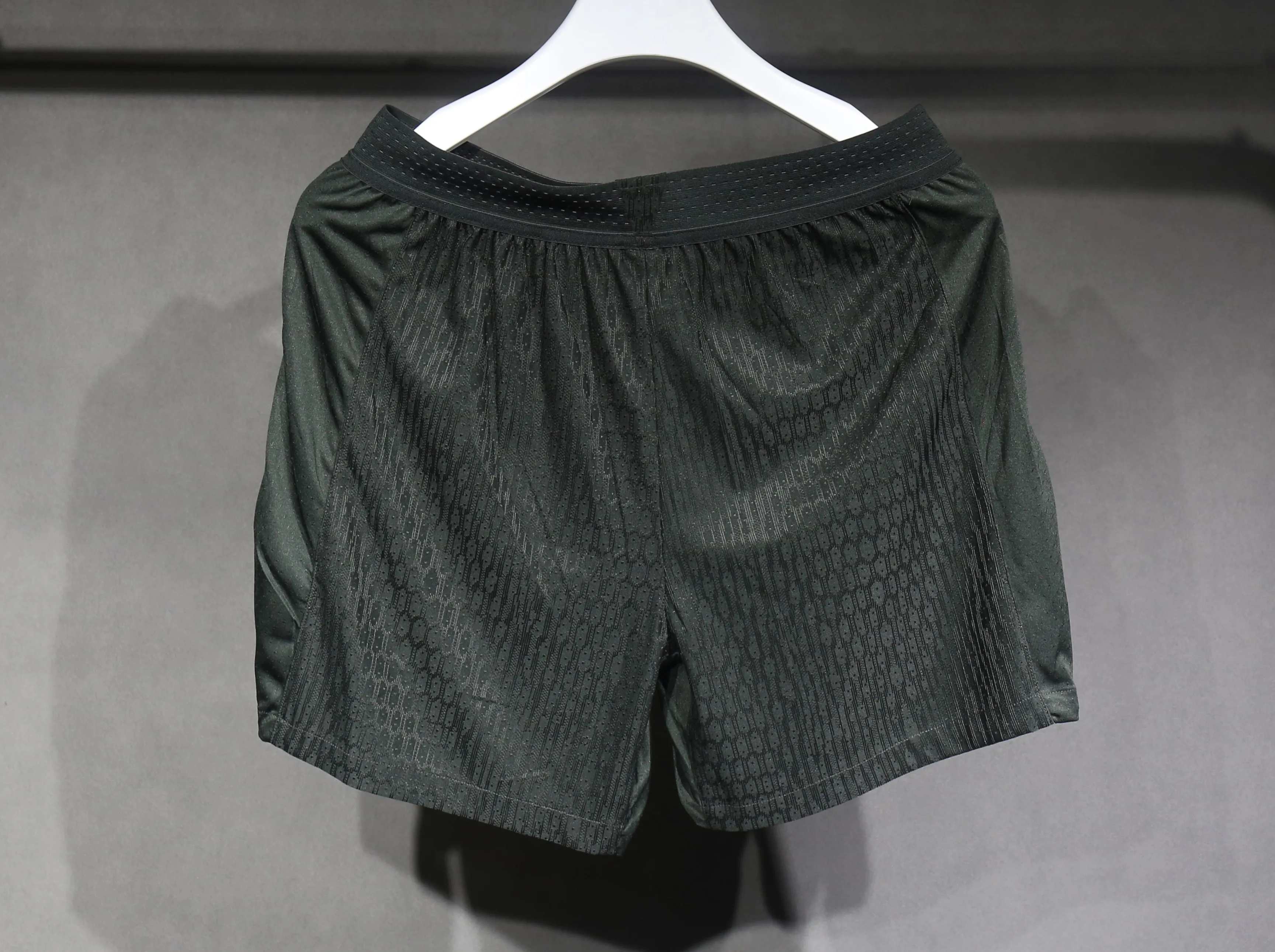 Player Version Shorts 2024-25 LVP Away