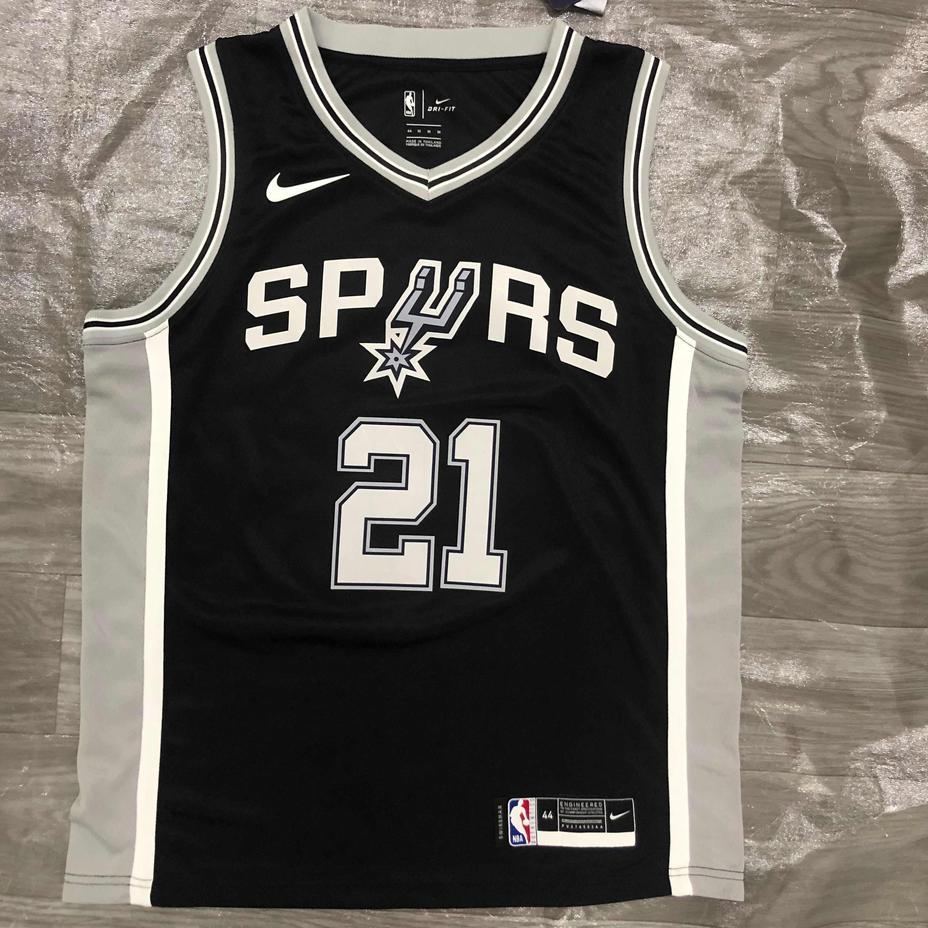 SAN ANTONIO SPURS BLACK  #21