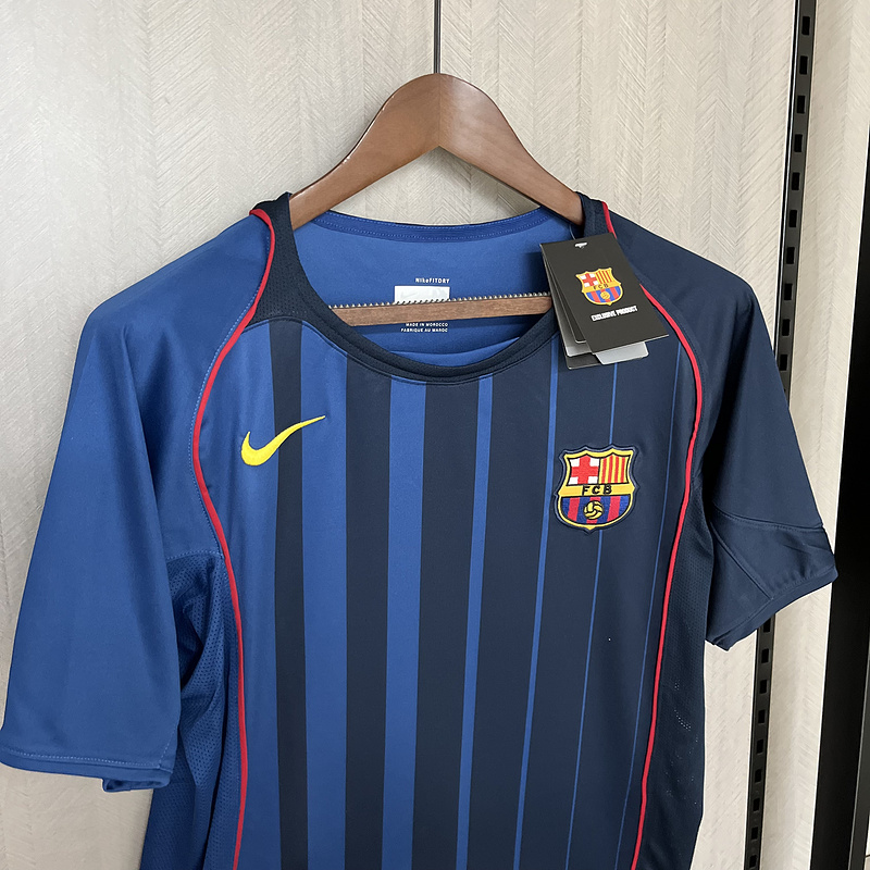 Retro 04/05 Barcelona Away Kit S-XXL