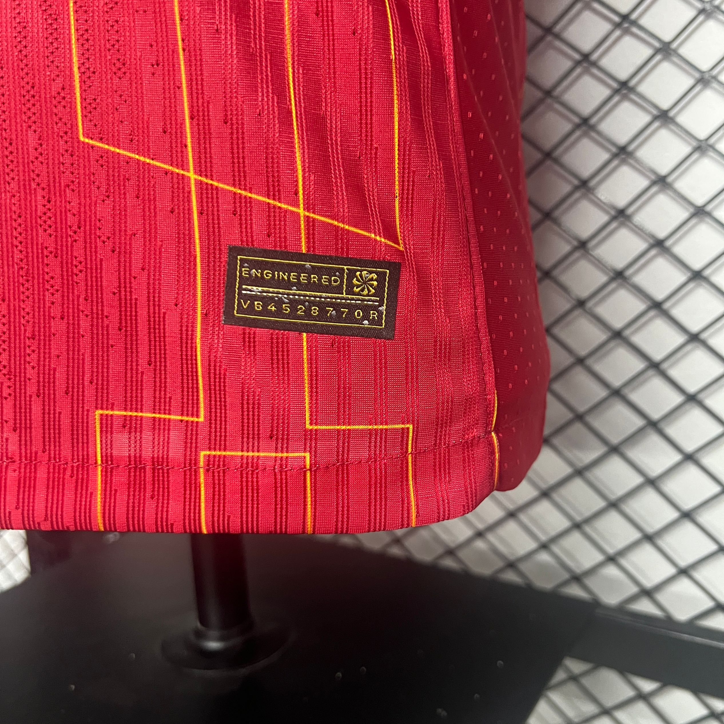 Player Version LVP  24/25 Home Red