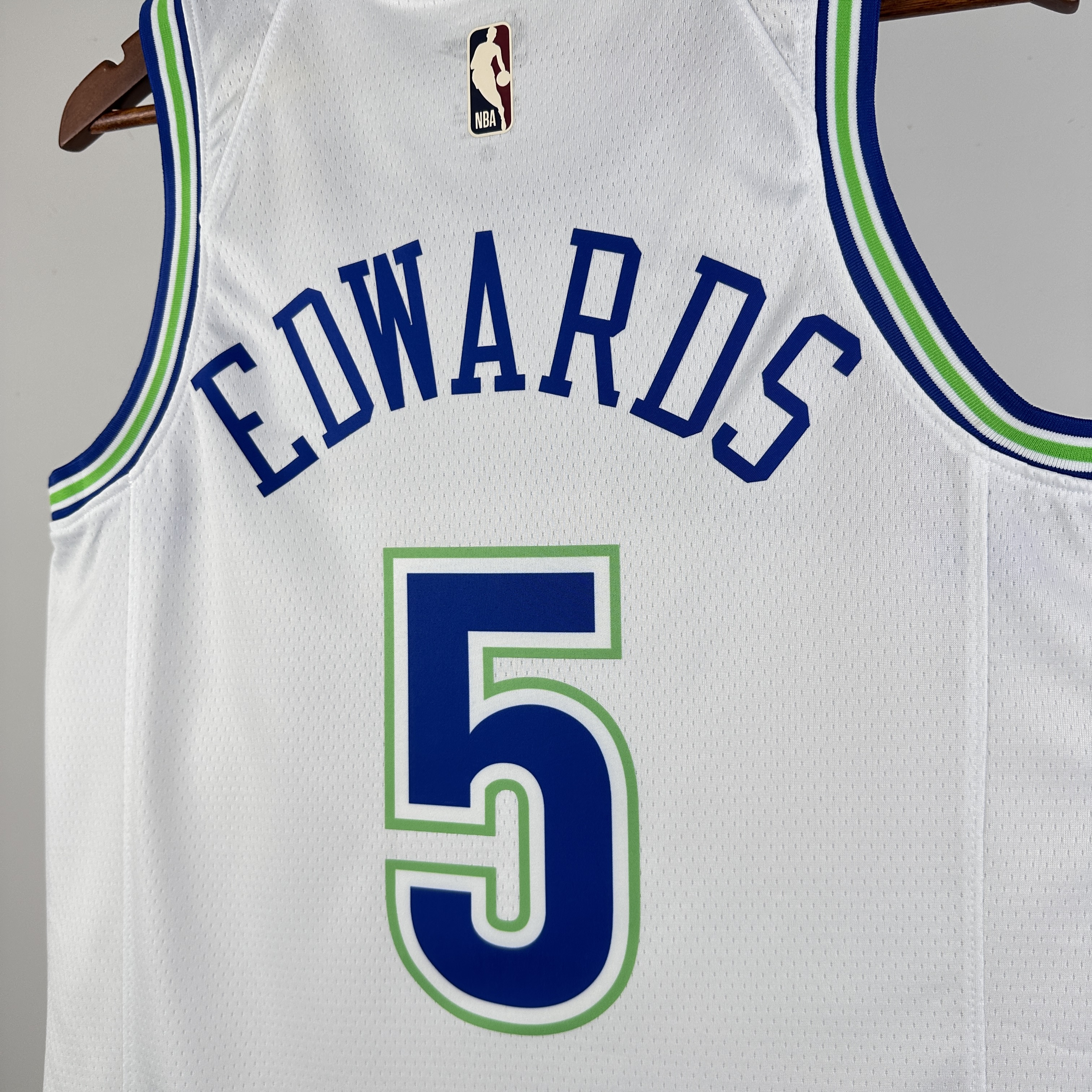 24 SEASON MINNESOTA TIMBERWOLVES WHITE  NO.5 EDWARDS