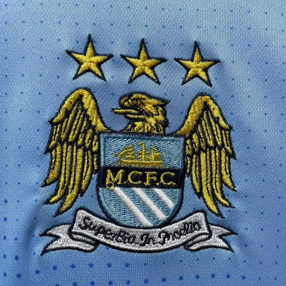 Retro Manchester City 11/12 Home