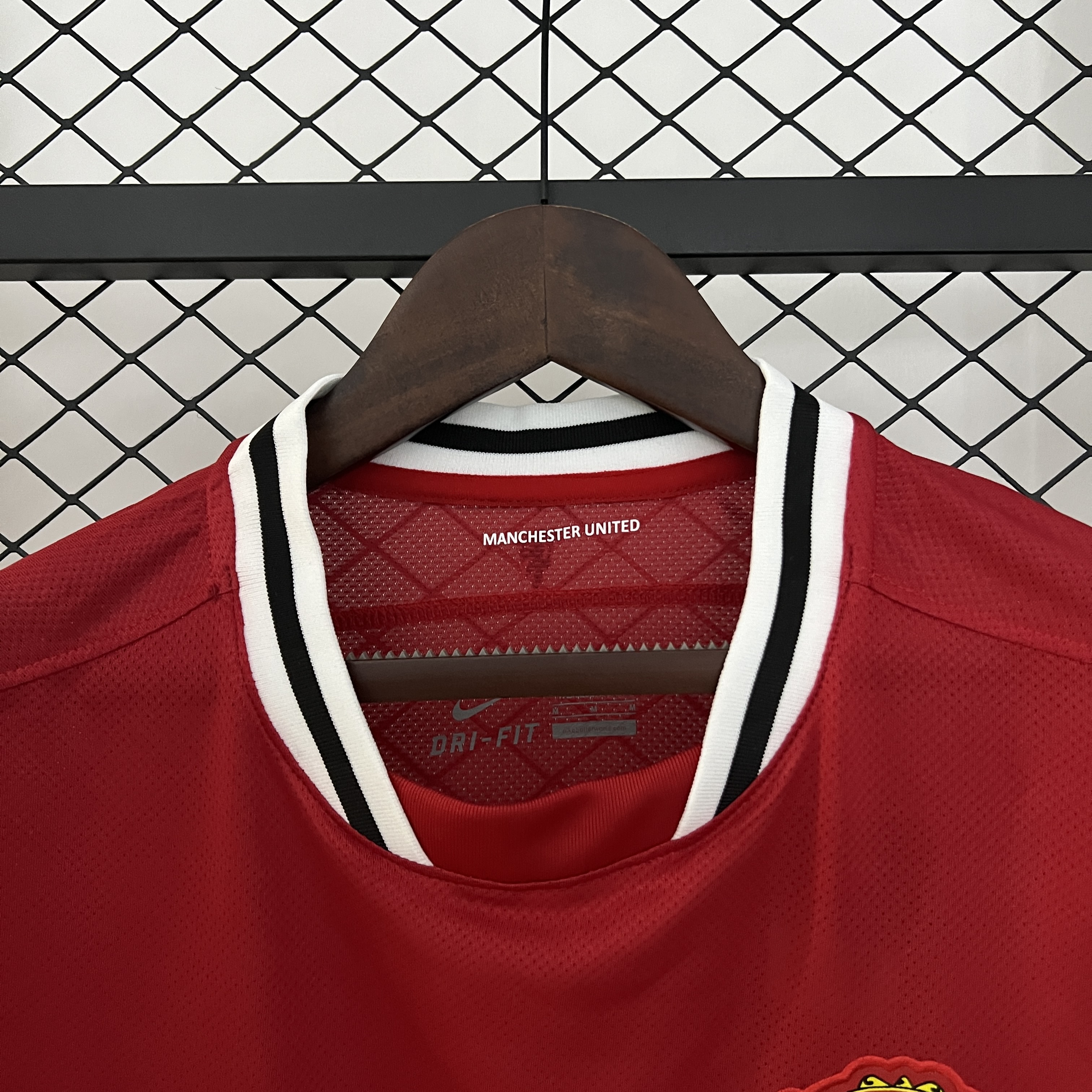 Retro Manchester United 2011/12 Home