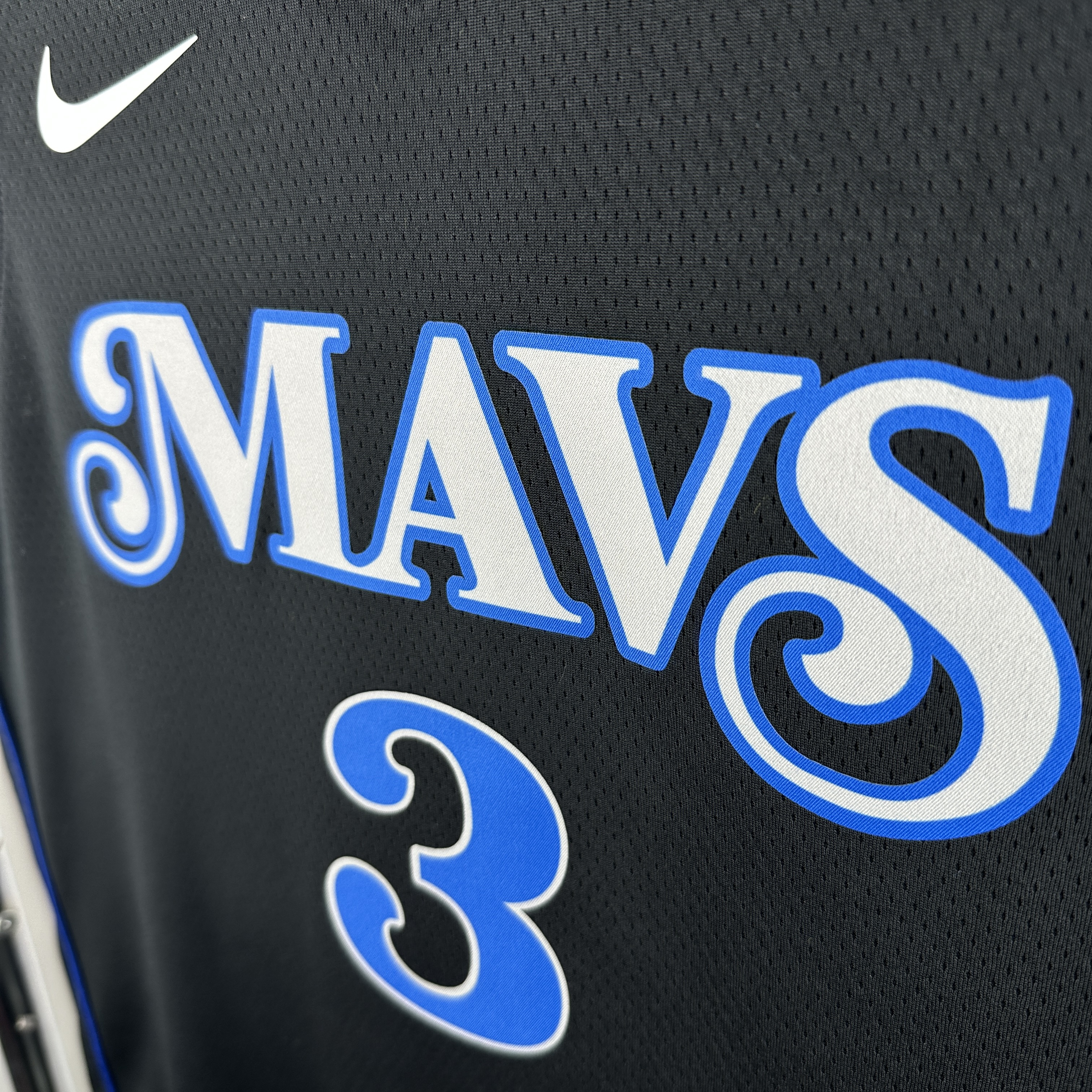 24 Season Mavericks City Edition No.3 Davis