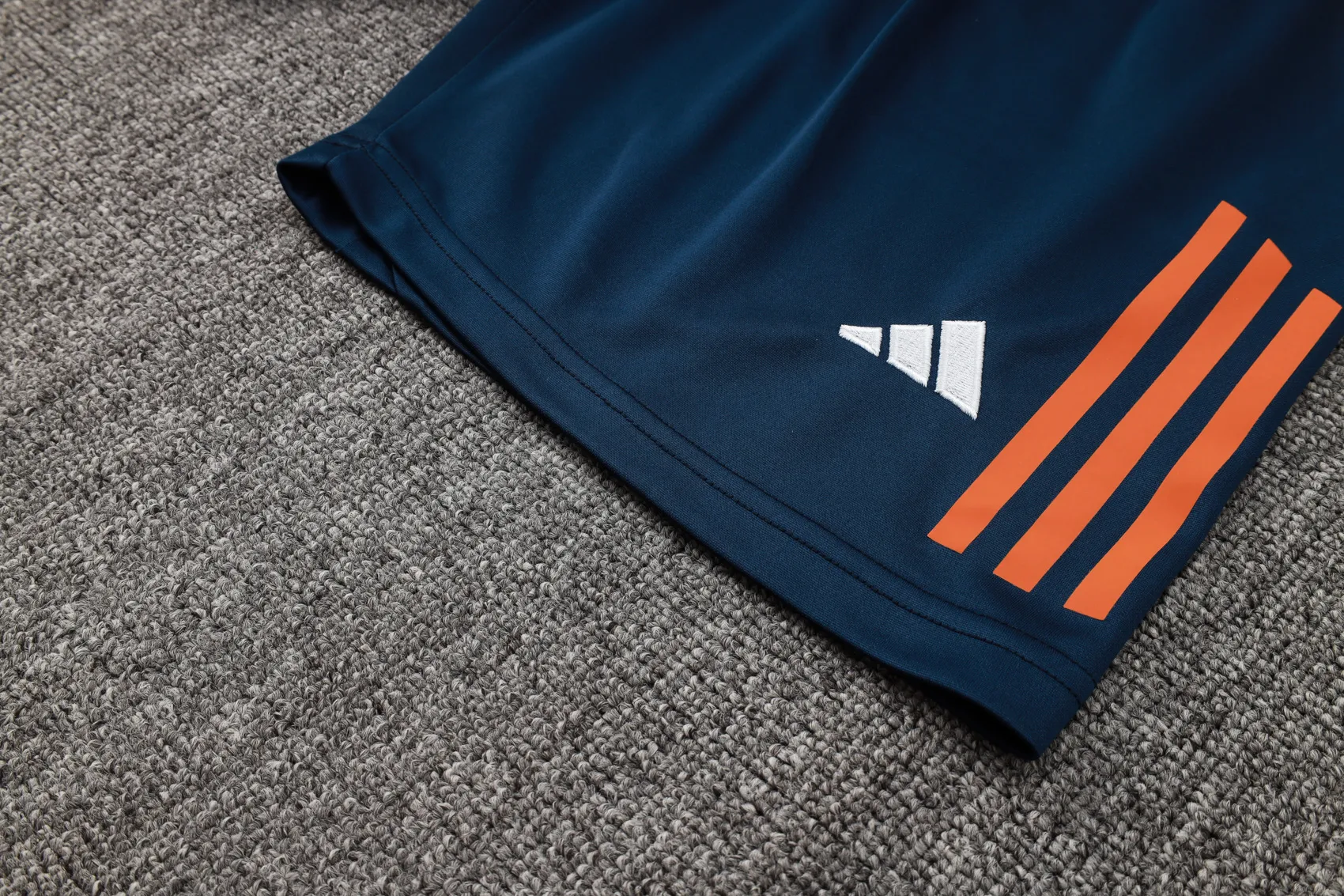 Juventus Short Sleeves Training Suit D1076