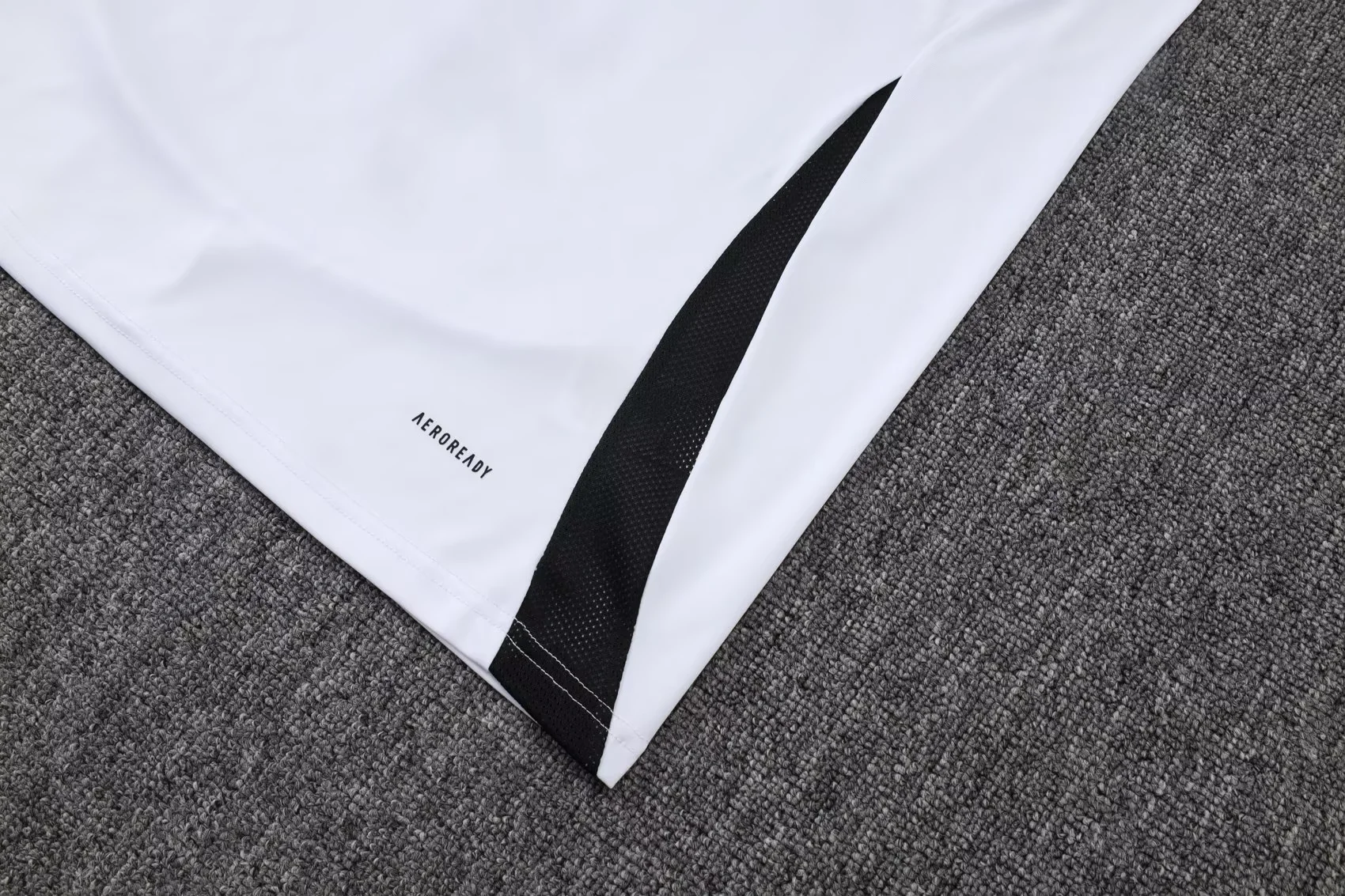 2526 Flamengo Sleevesless Training Suit D2560