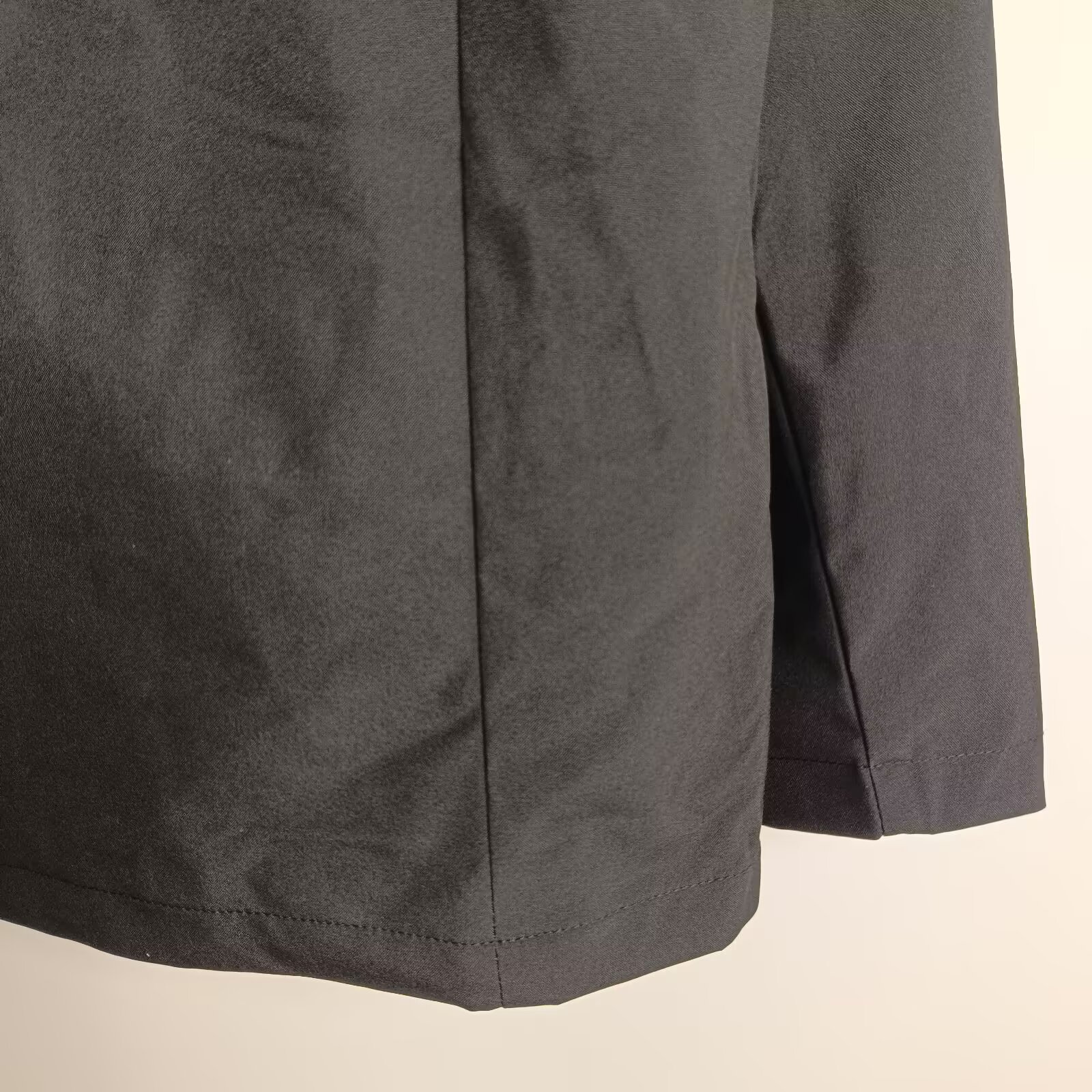 Santos Black windbreaker