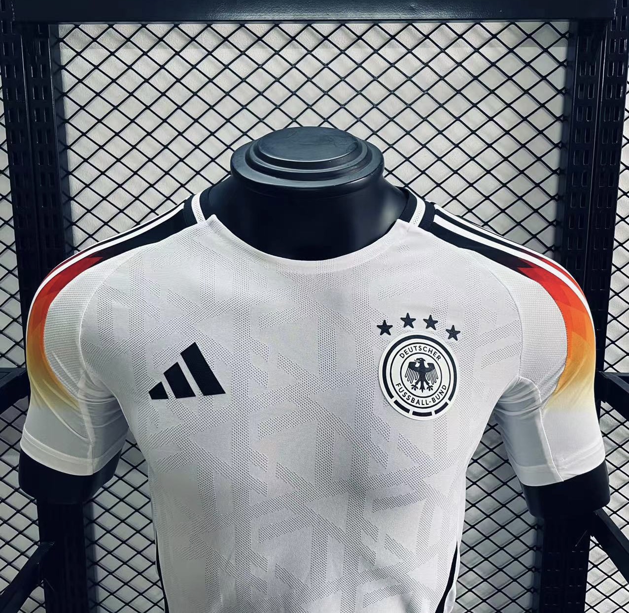 Player Version  Germany 24/25 Home White
