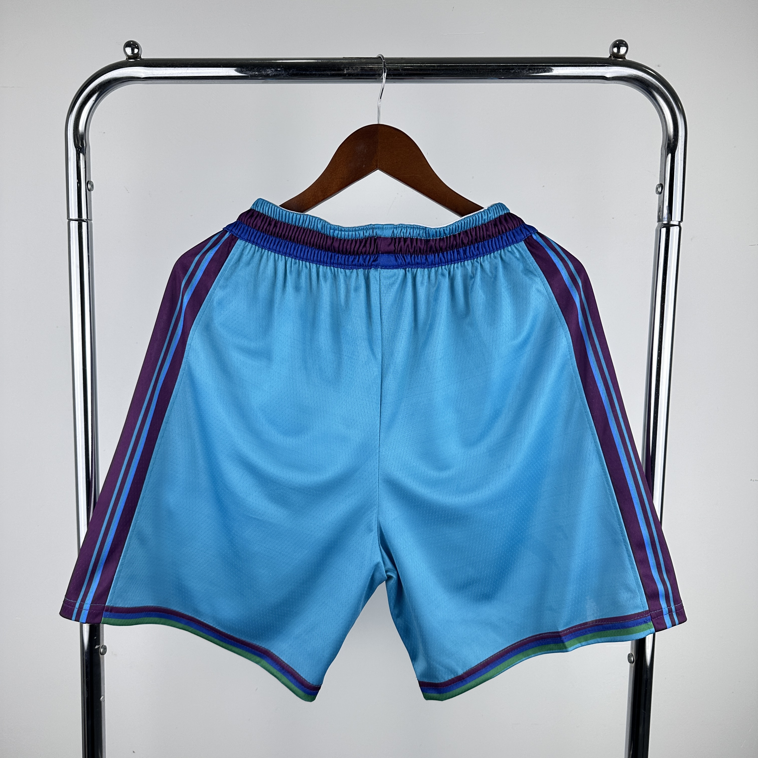 24 Season Hornets Shorts