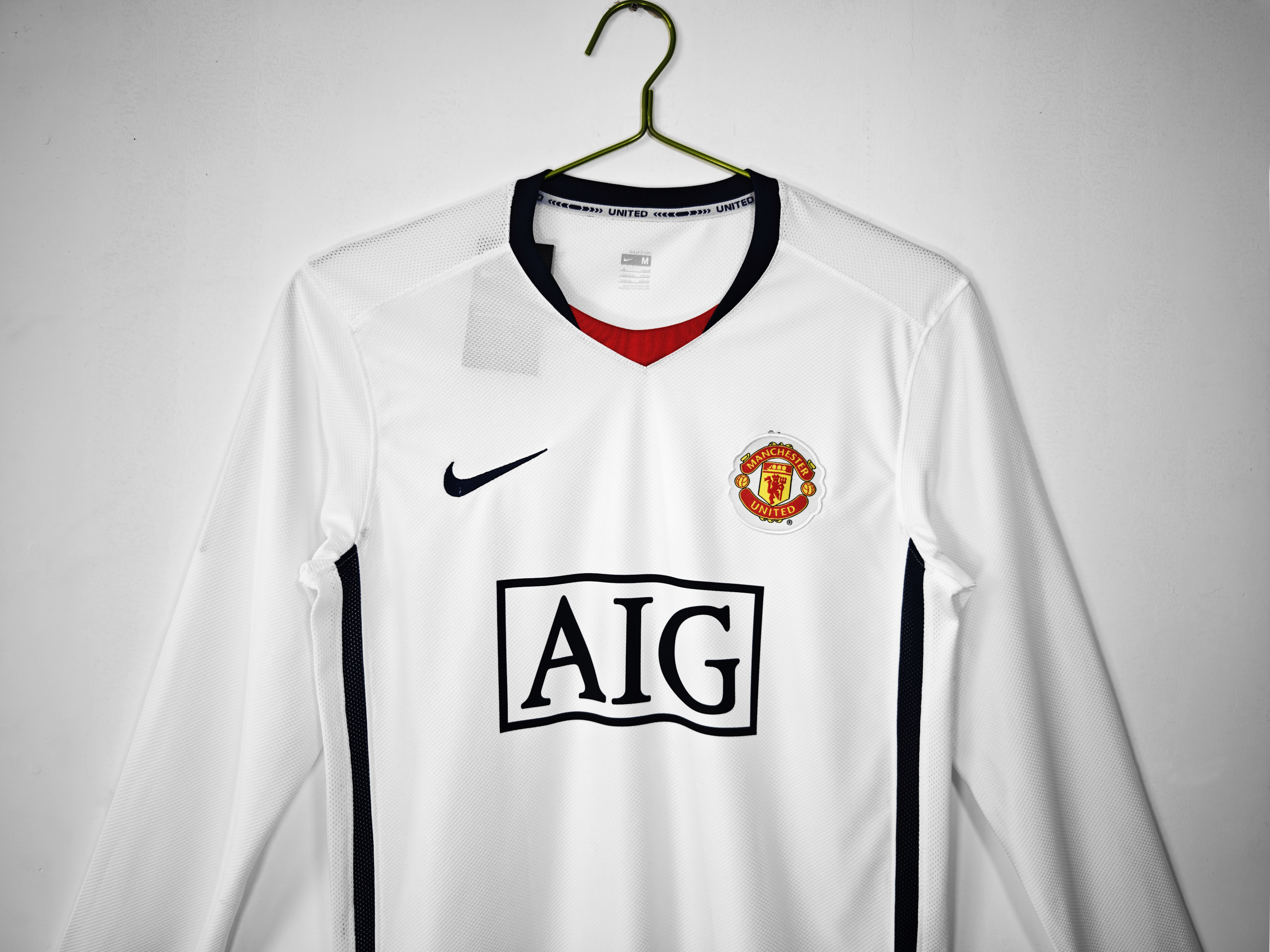 Retro Manchester United 08/09 Away White Long Sleeves