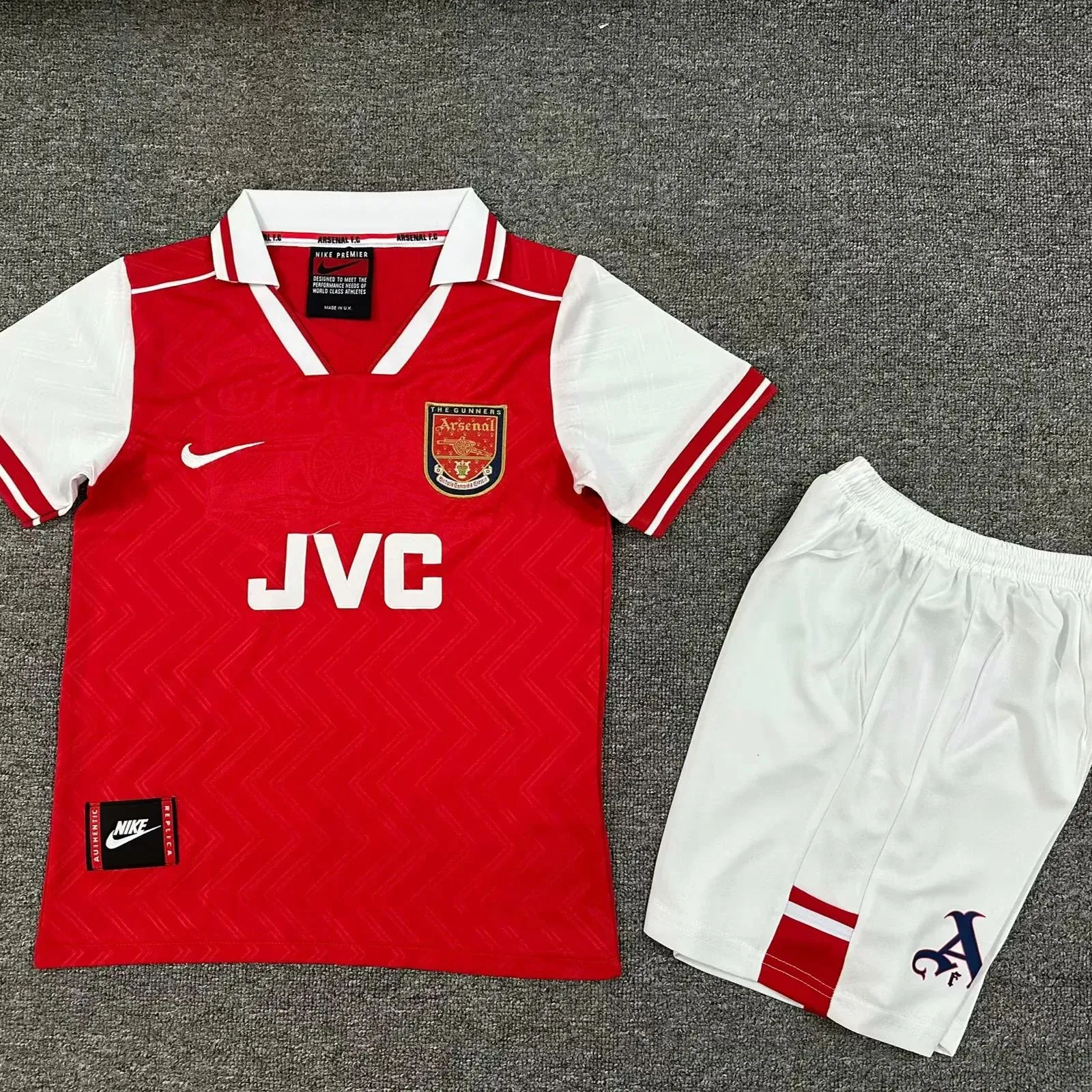 Kids Retro 96-98 Arsenal Home 16-28