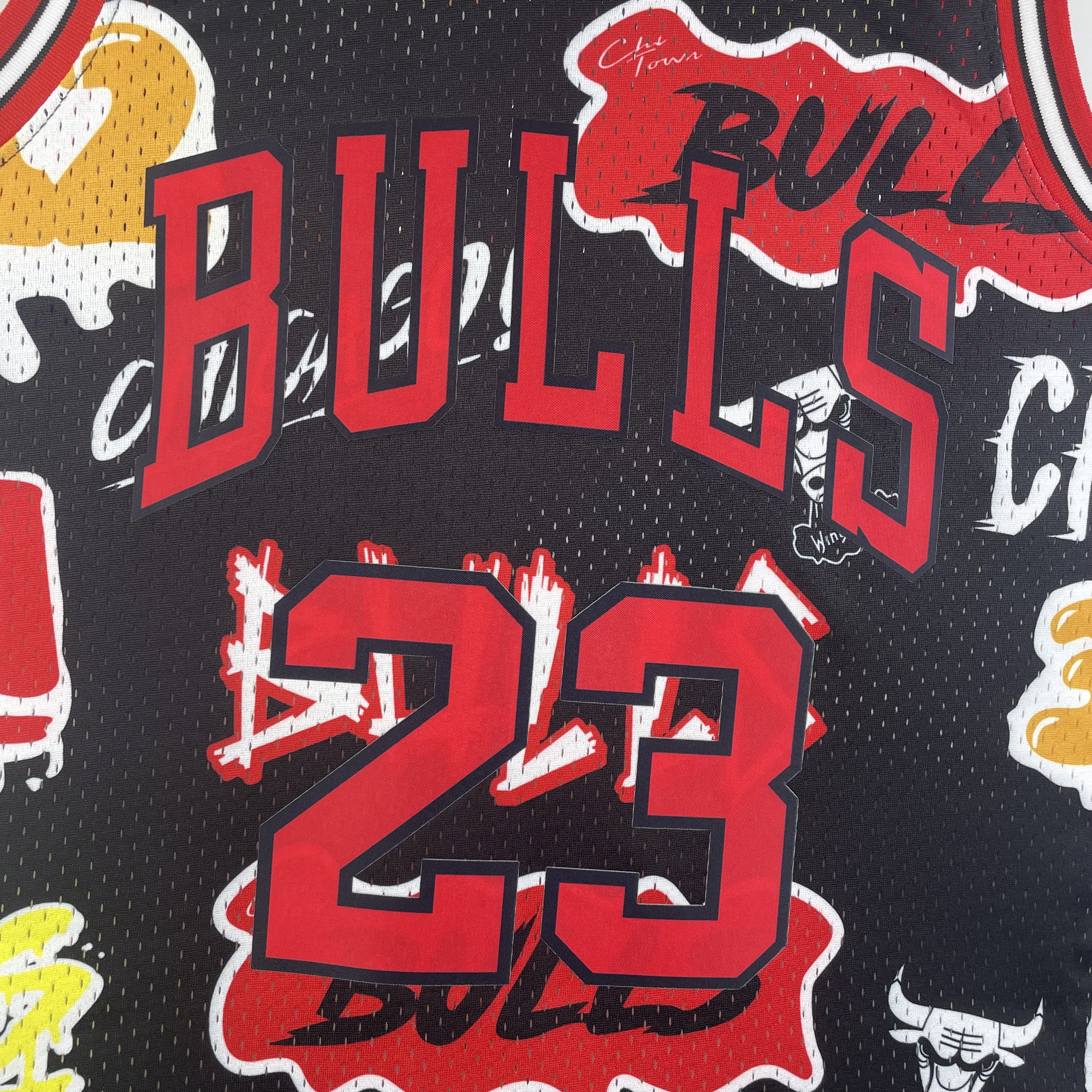 MN Heat Pressed Vintage : SW Bulls 97/98 Graffiti No.23 Jordan